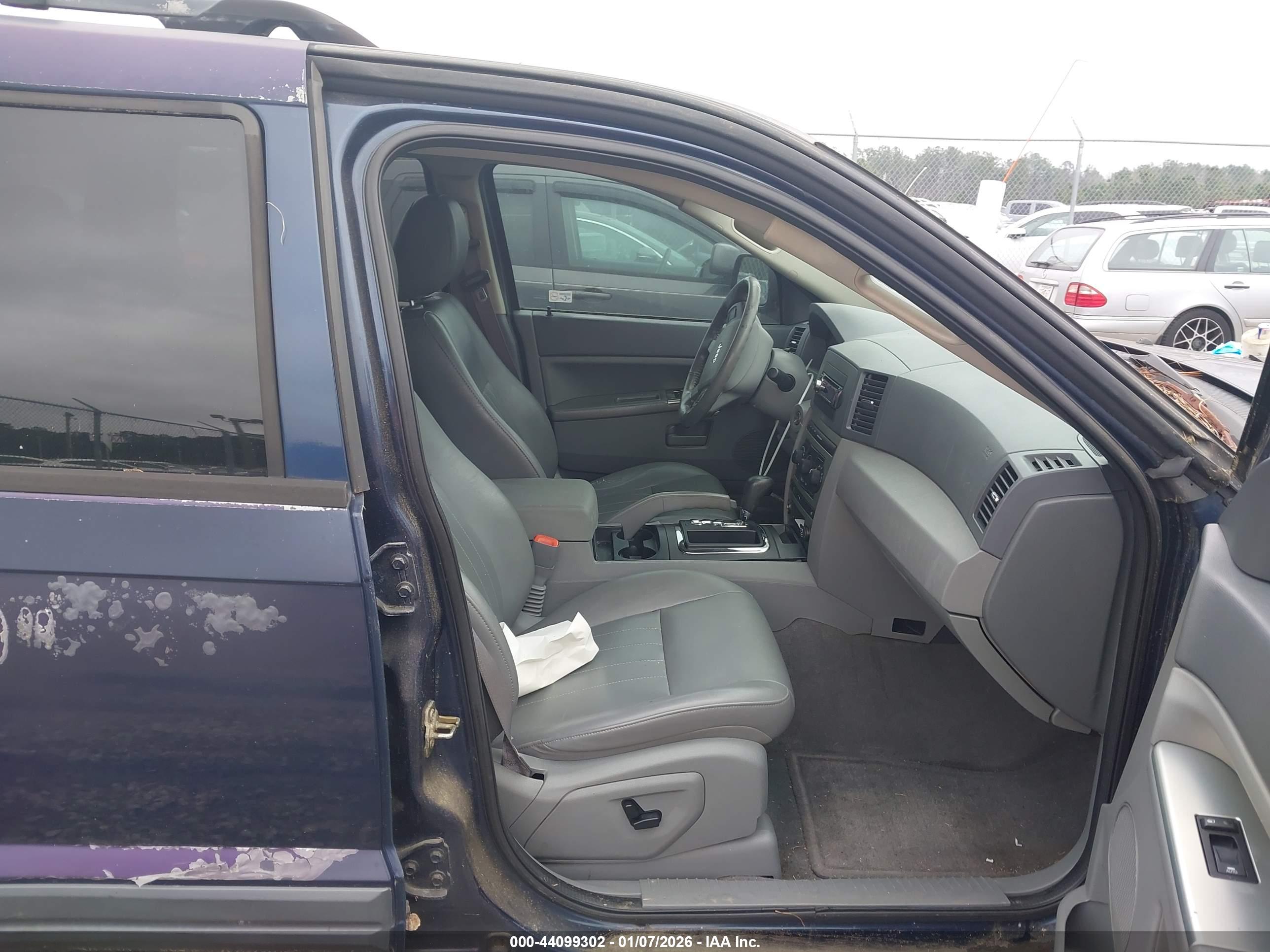 JEEP GRAND image 5