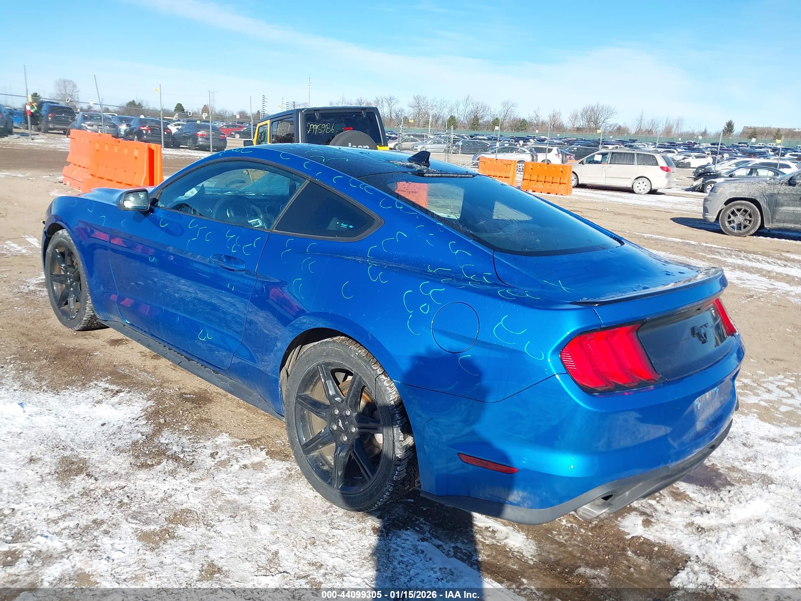 FORD MUSTANG image 3