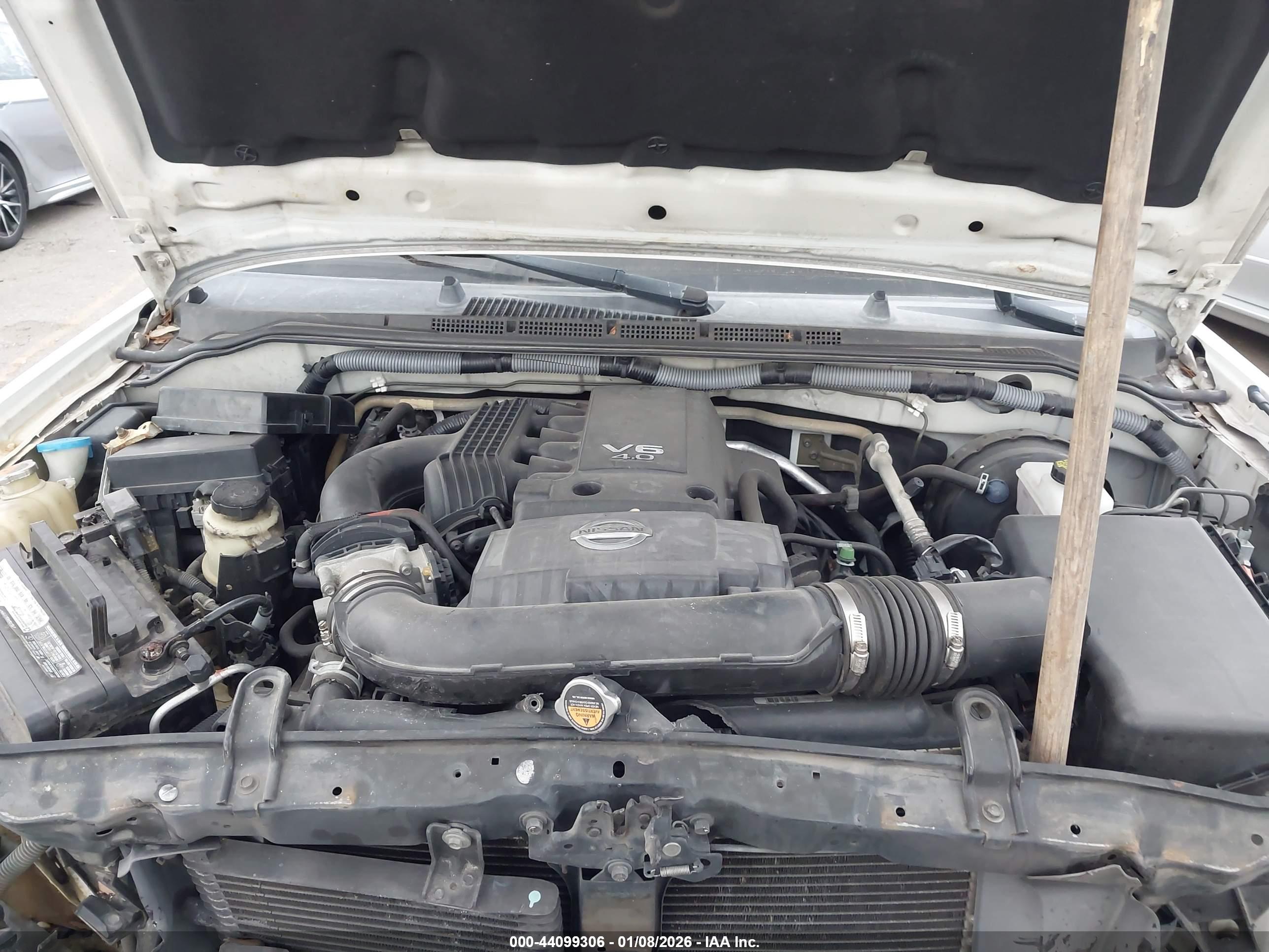 NISSAN FRONTIER image 10