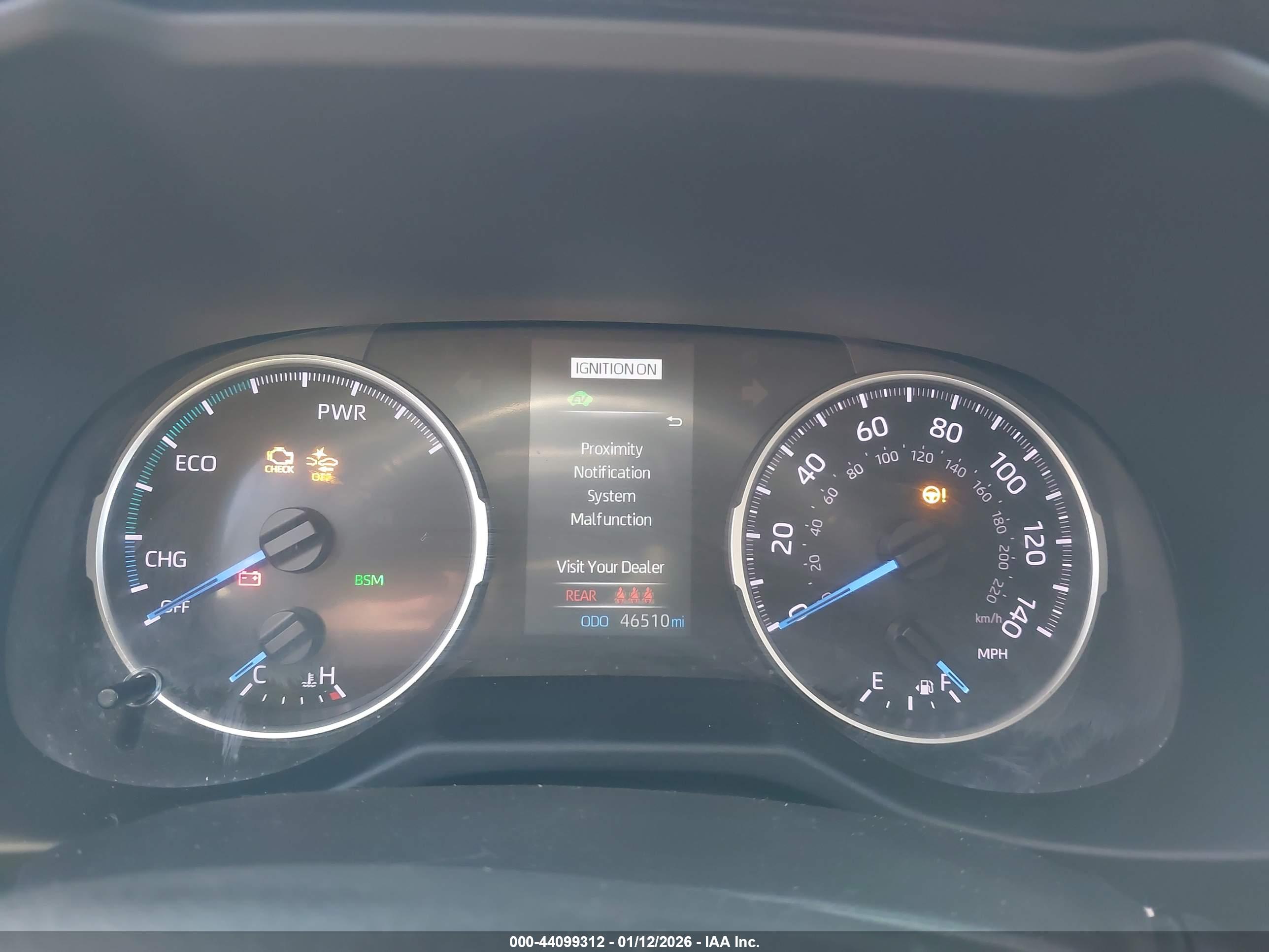 TOYOTA RAV4 image 7