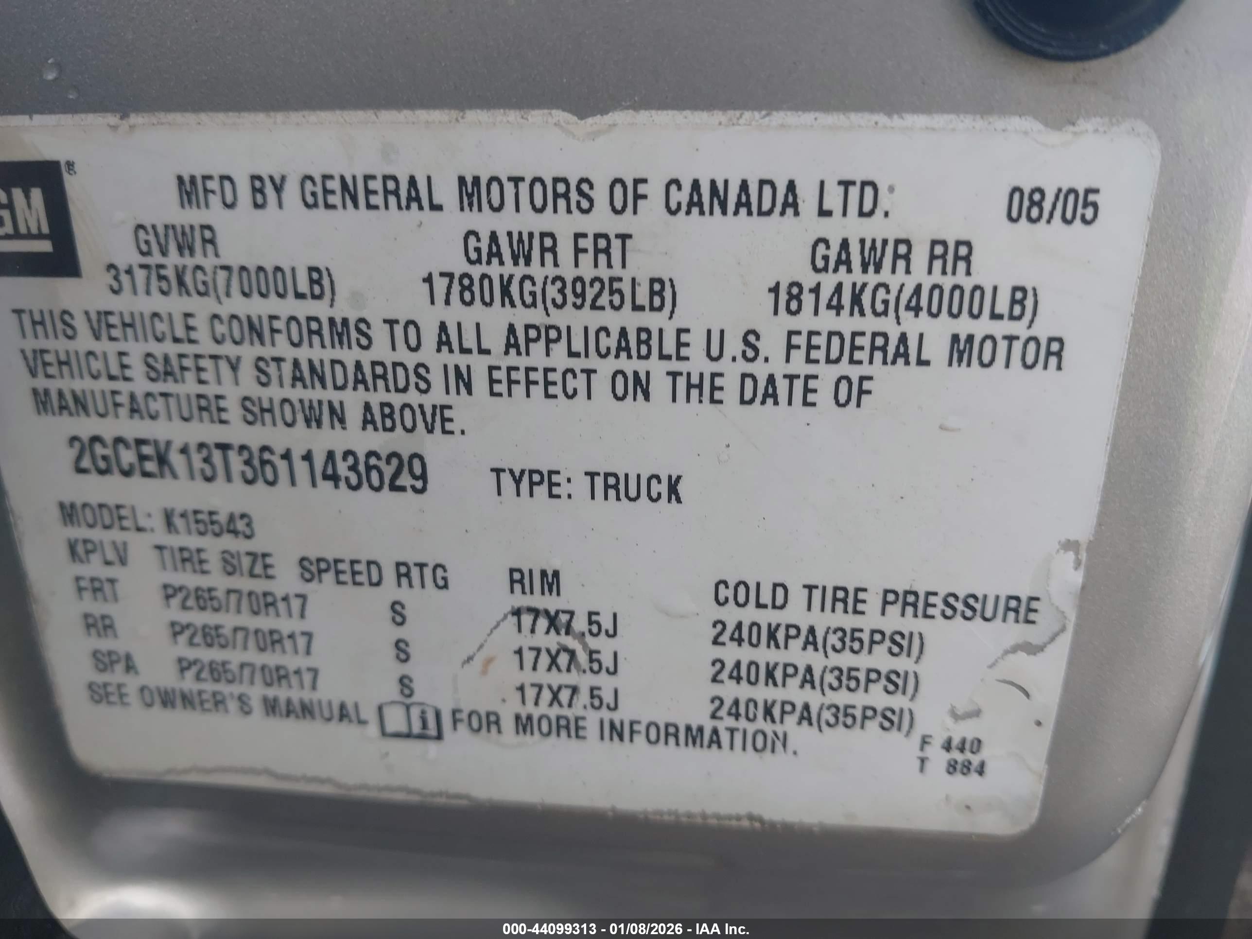CHEVROLET SILVERADO image 9