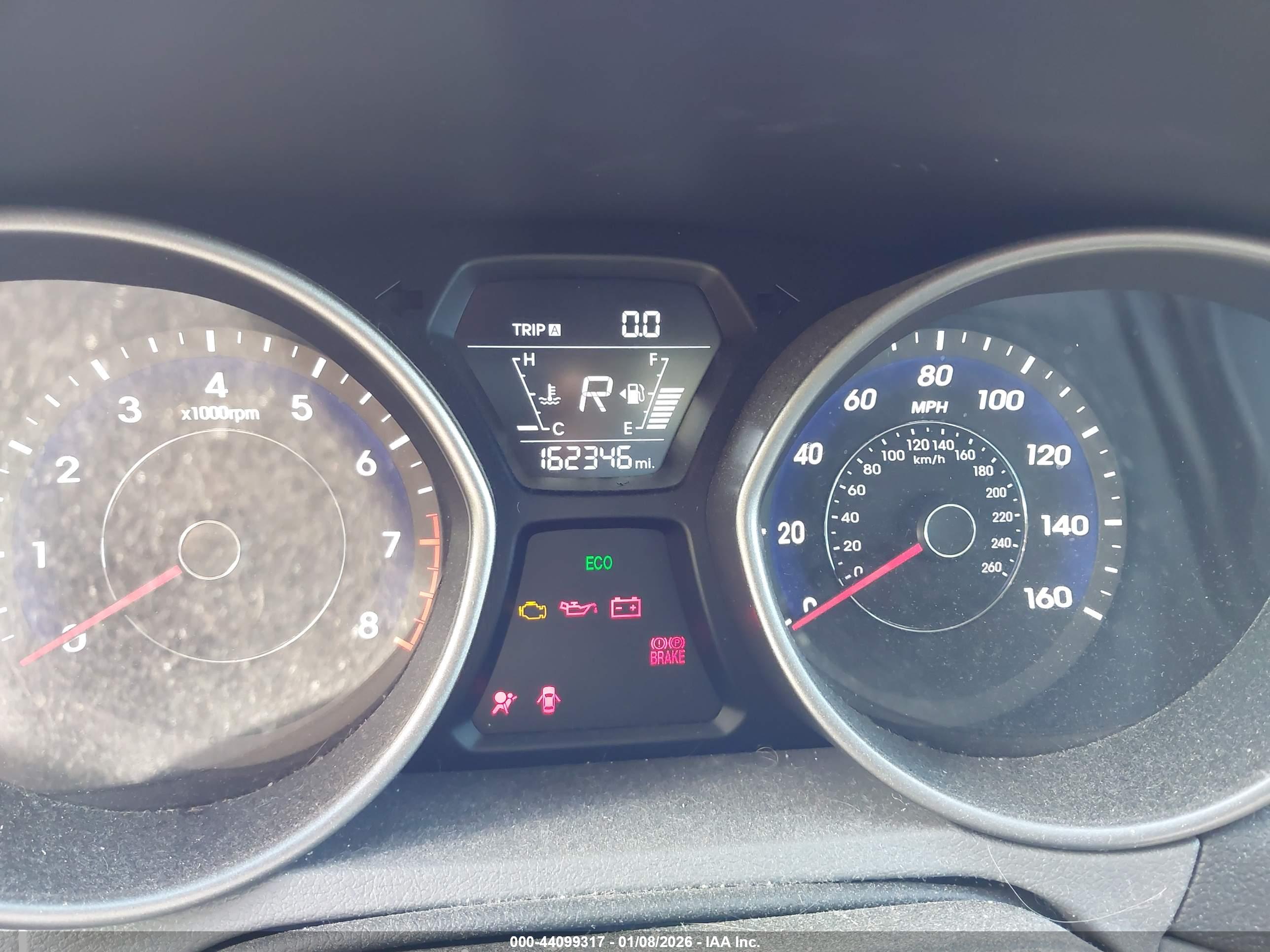 HYUNDAI ELANTRA image 7