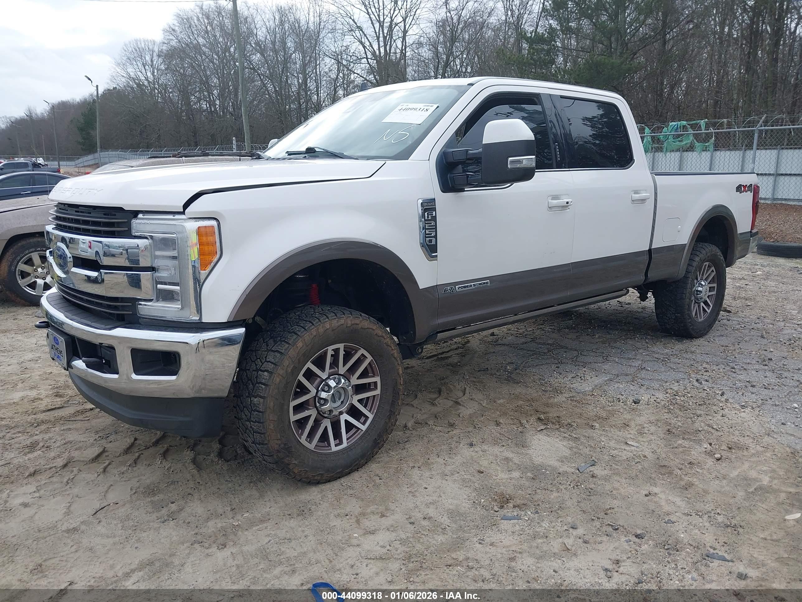 FORD F-250 image 2