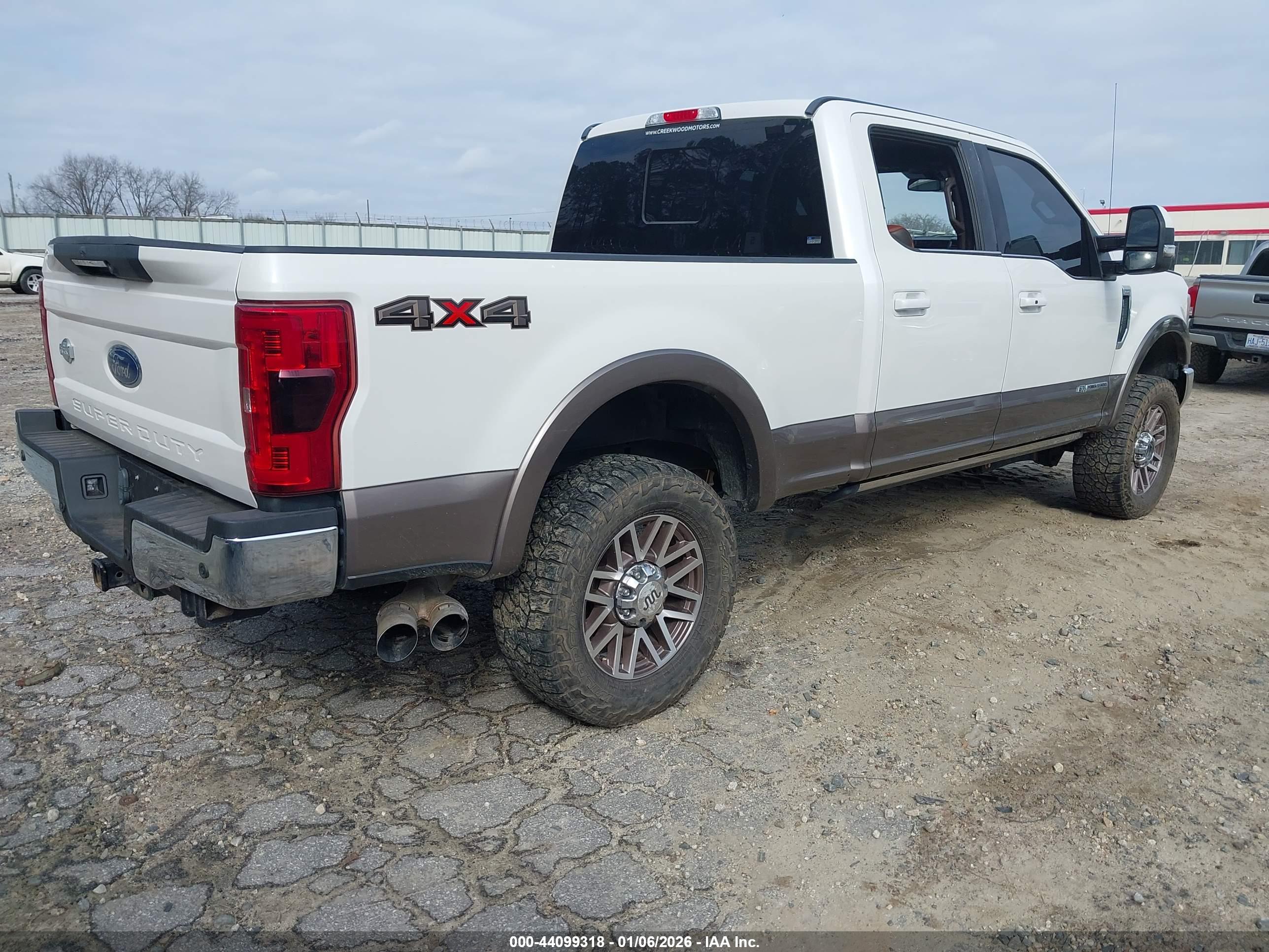 FORD F-250 image 4