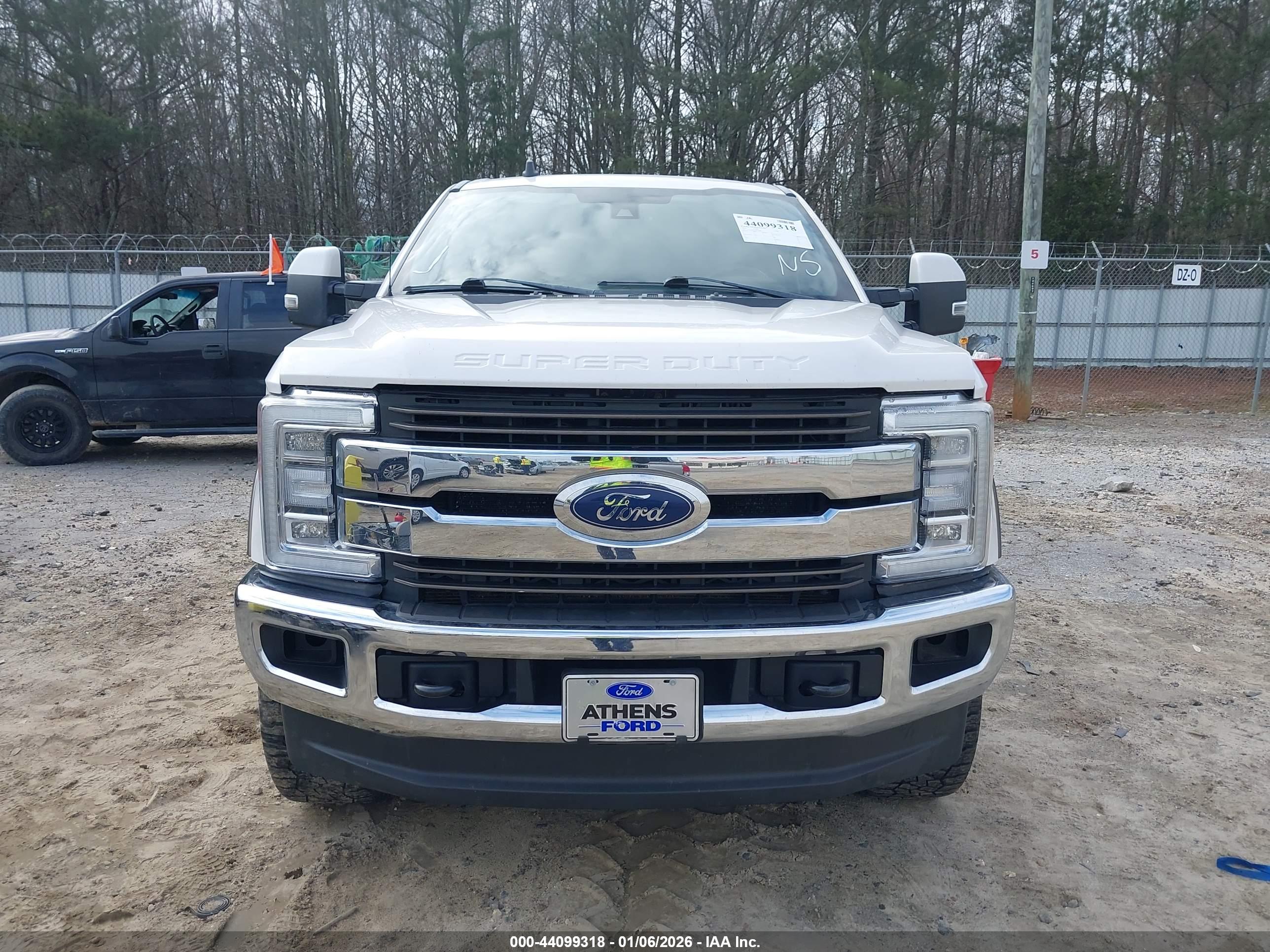 FORD F-250 image 6