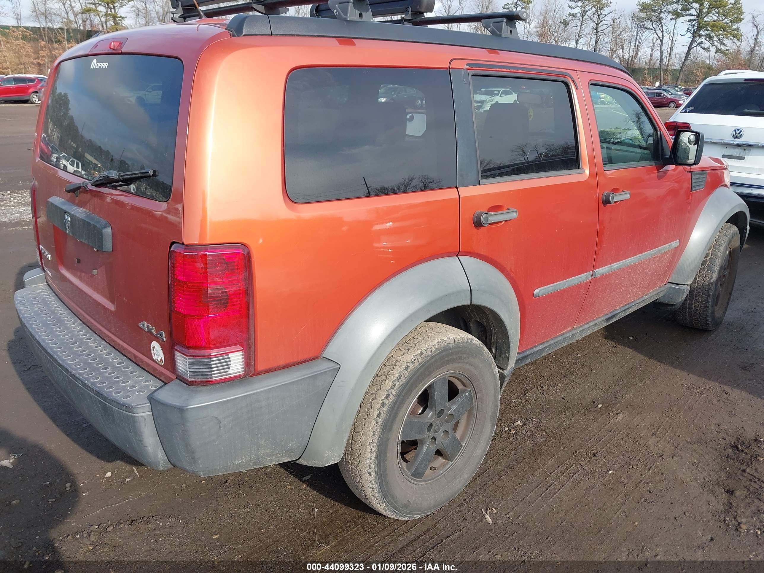 DODGE NITRO image 4