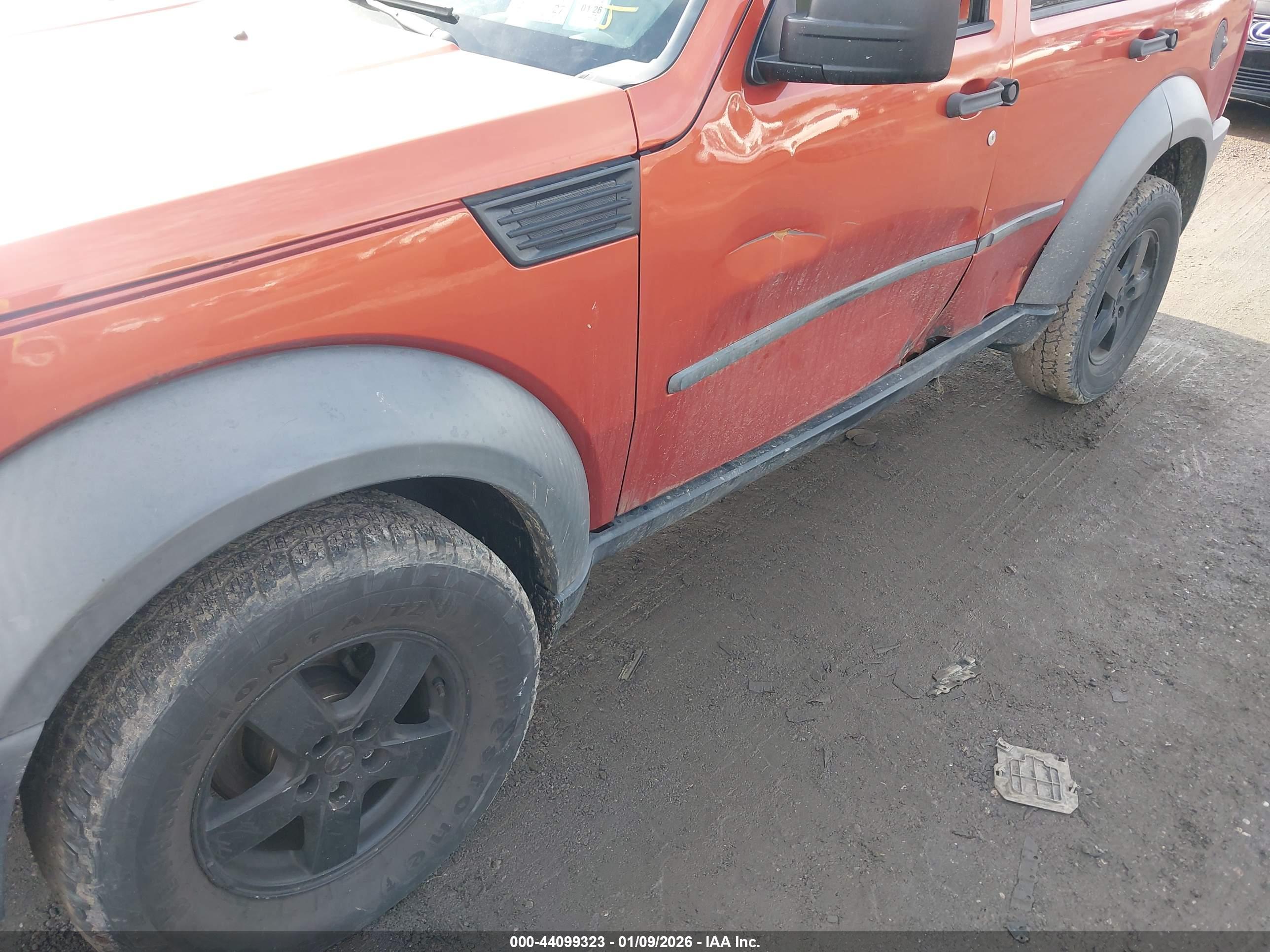 DODGE NITRO image 6