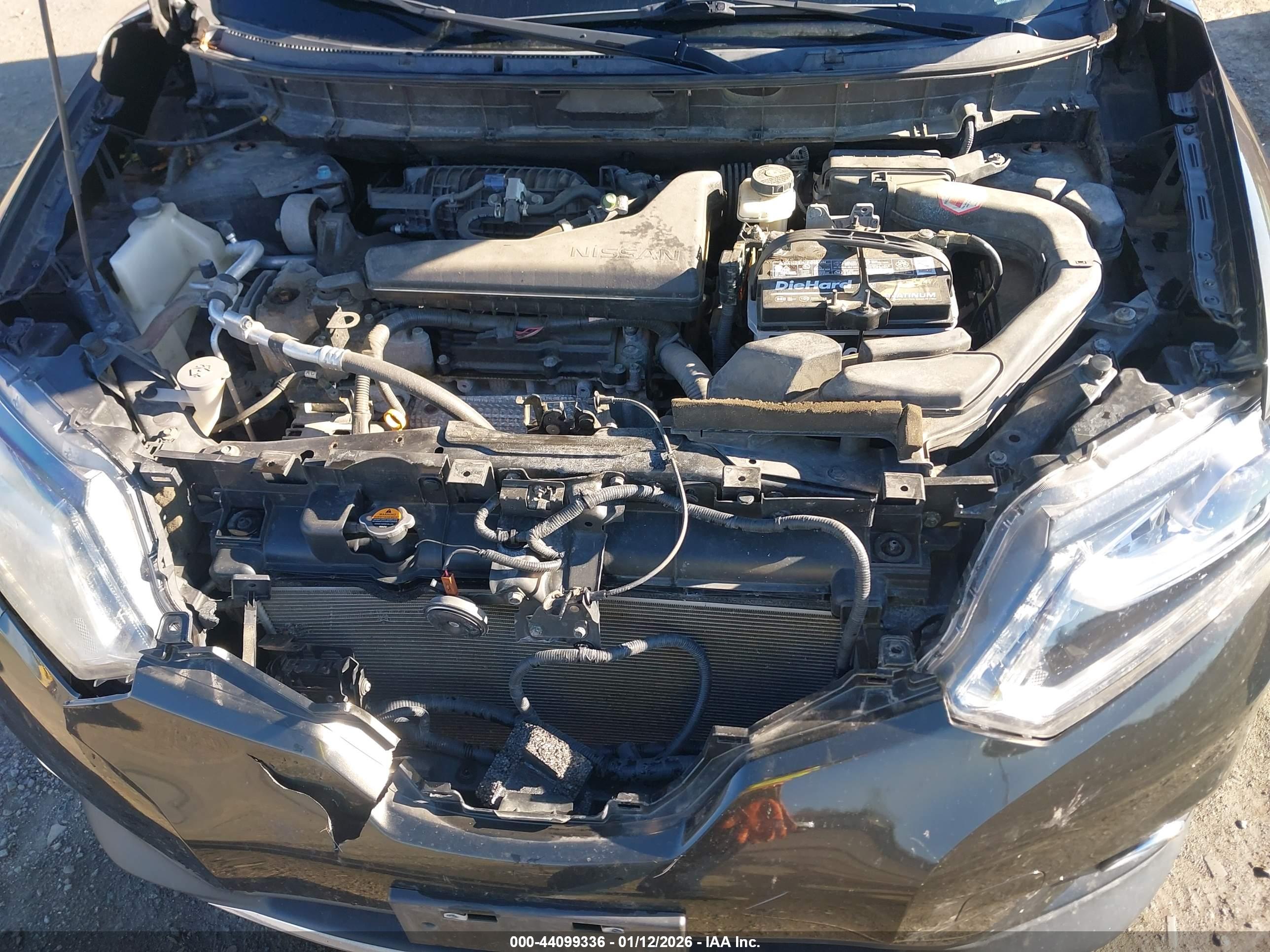 NISSAN ROGUE image 10