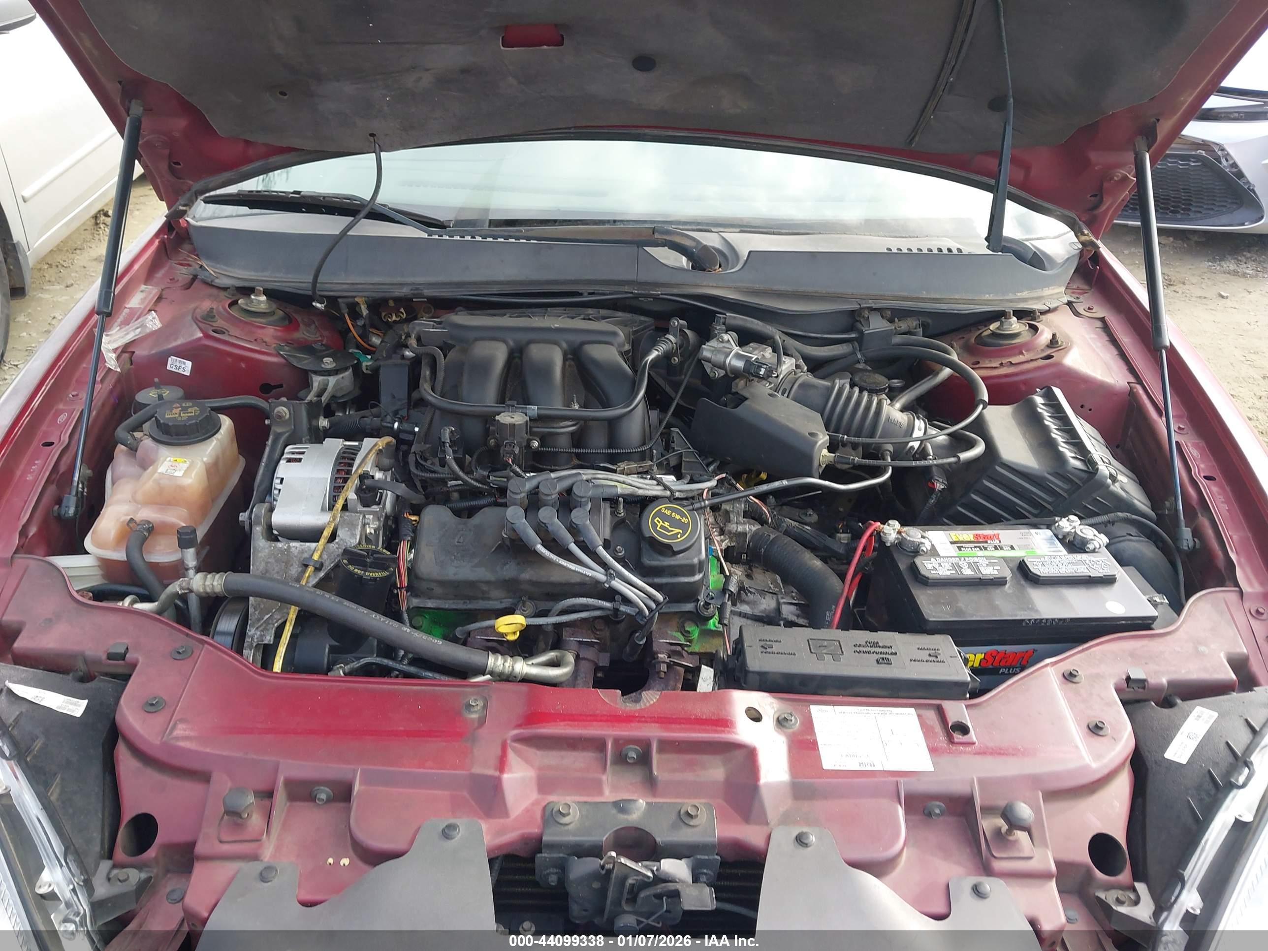 FORD TAURUS image 10