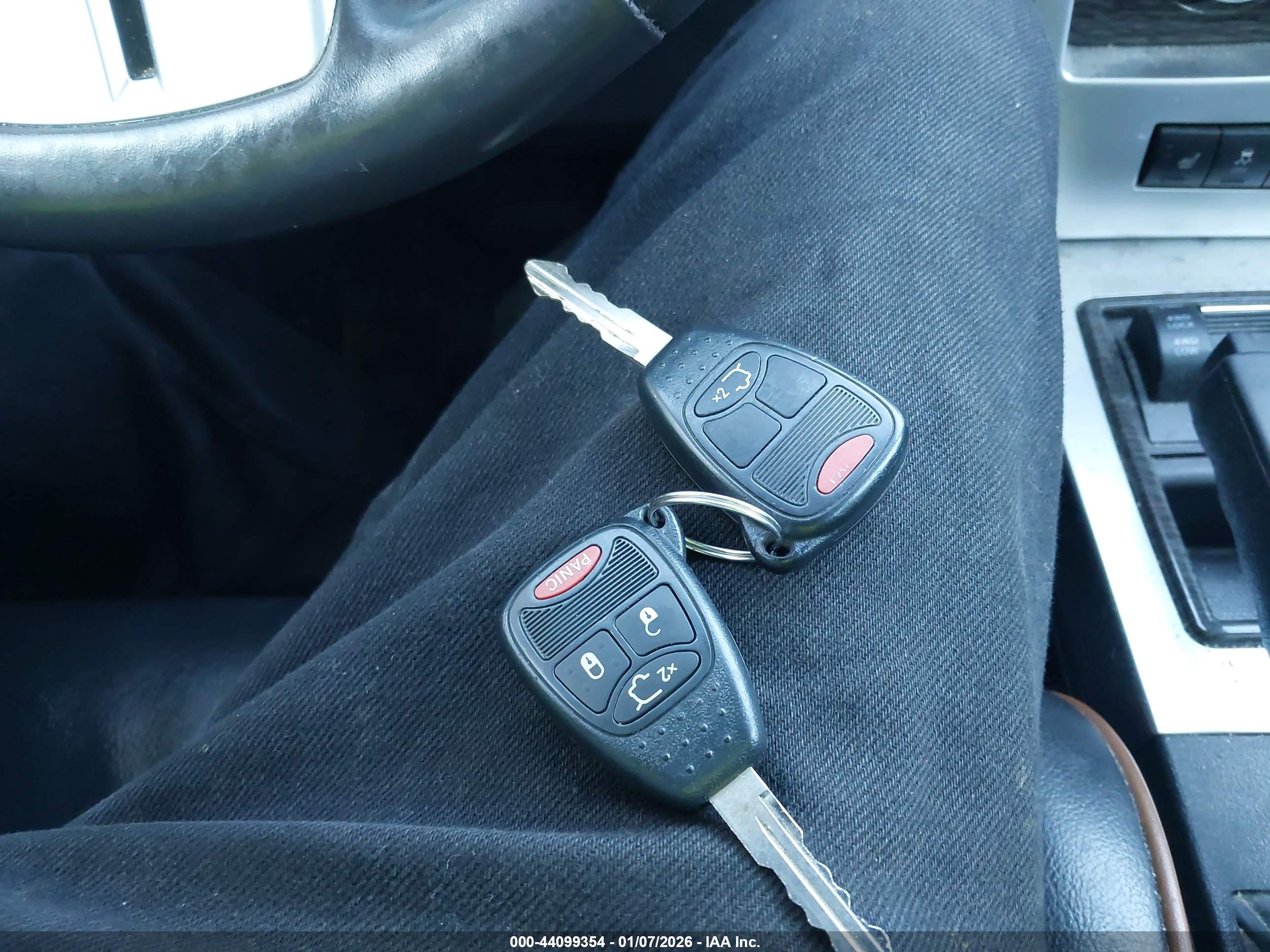 JEEP LIBERTY image 11