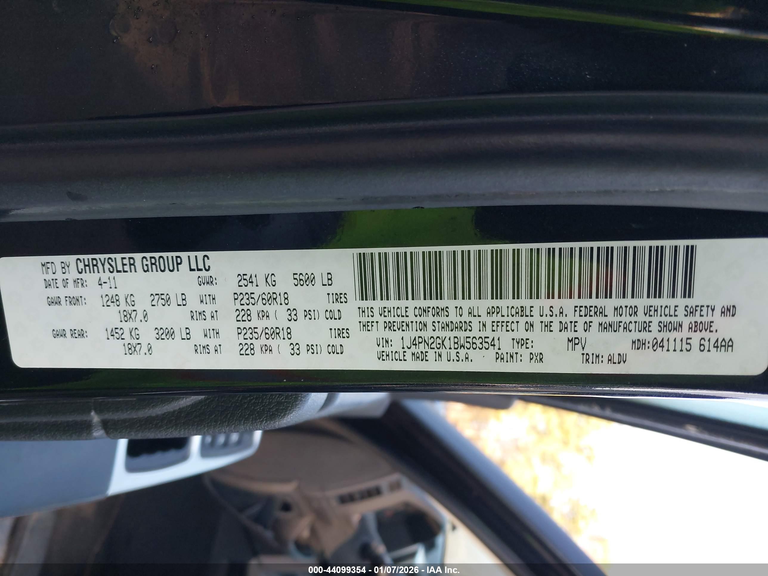 JEEP LIBERTY image 9