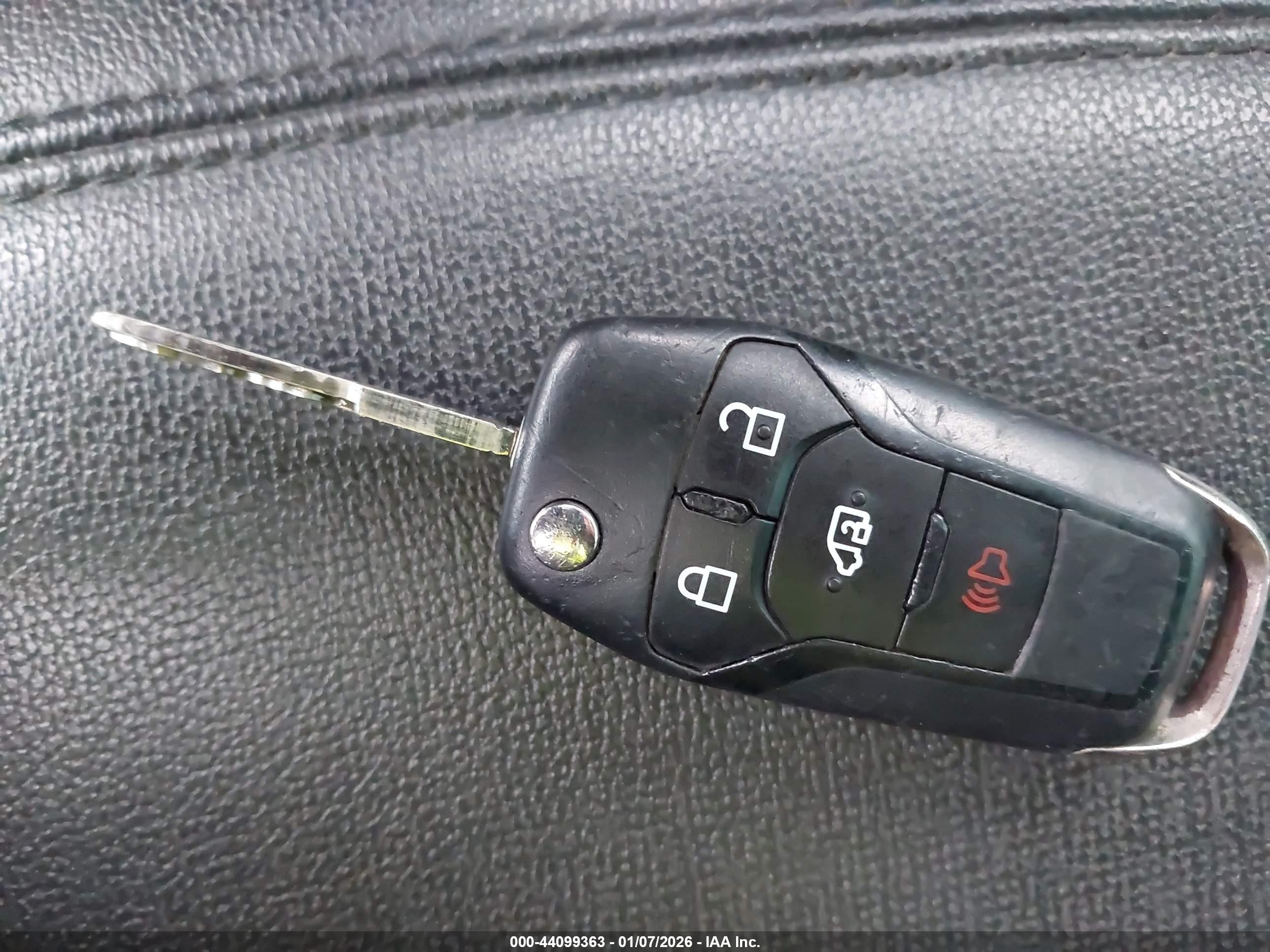 FORD TRANSIT image 11