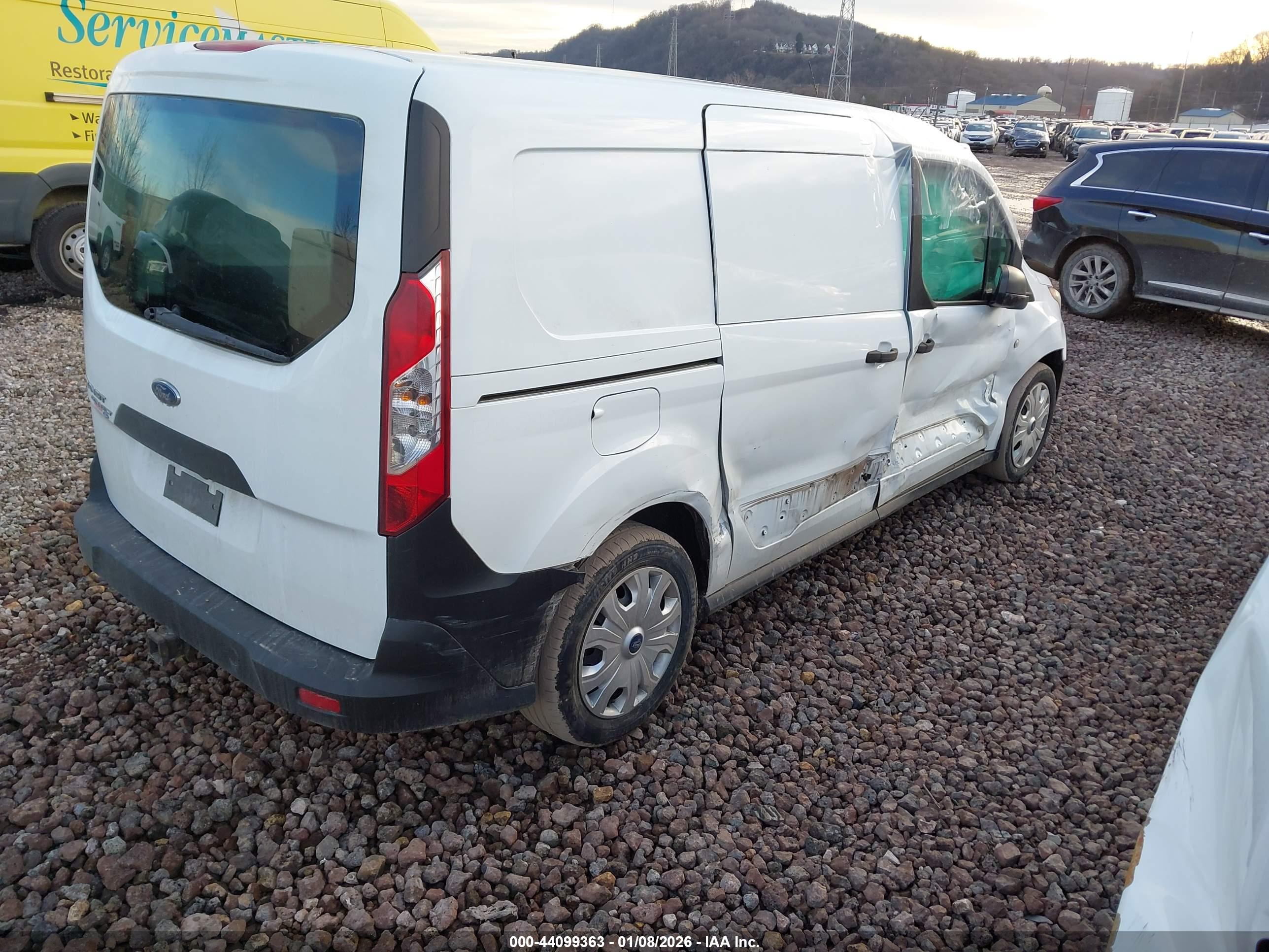 FORD TRANSIT image 4
