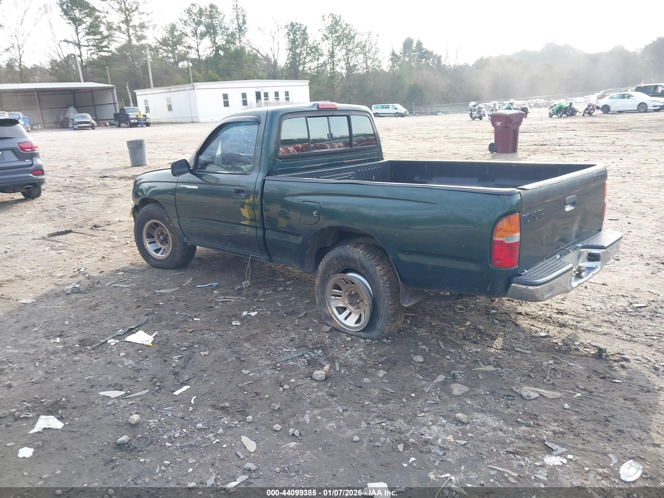 TOYOTA TACOMA image 3