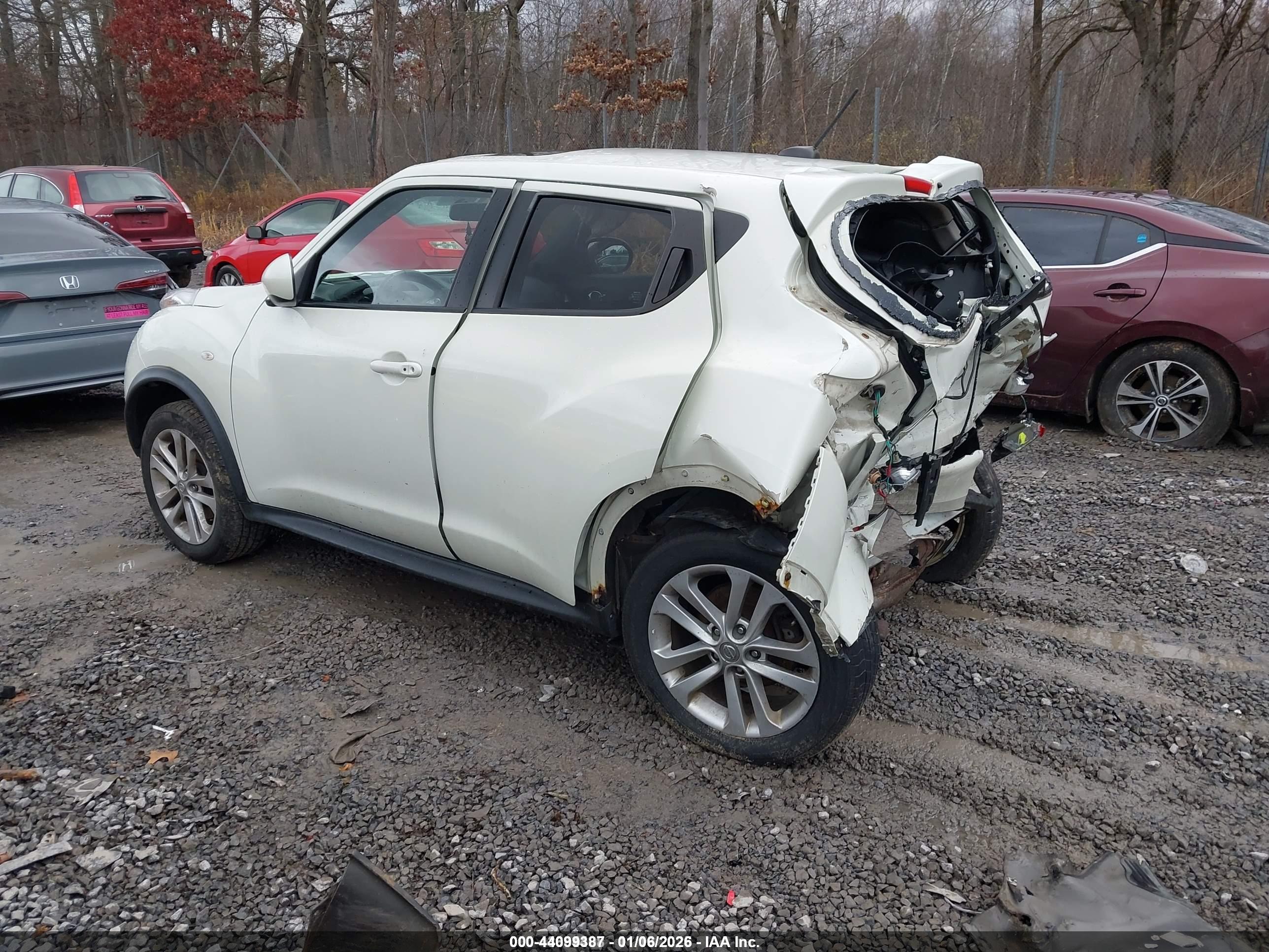 NISSAN JUKE image 3