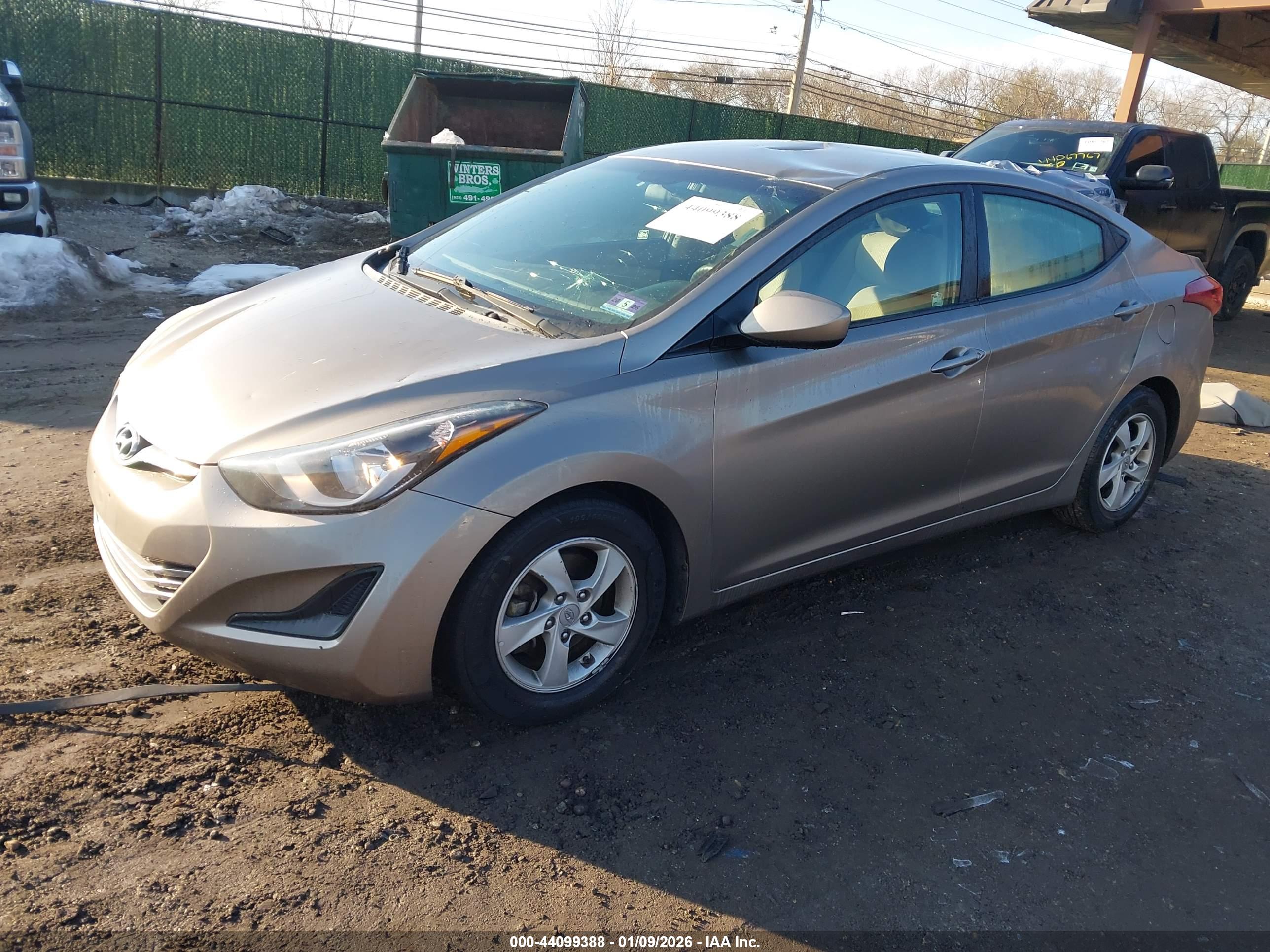 HYUNDAI ELANTRA image 2