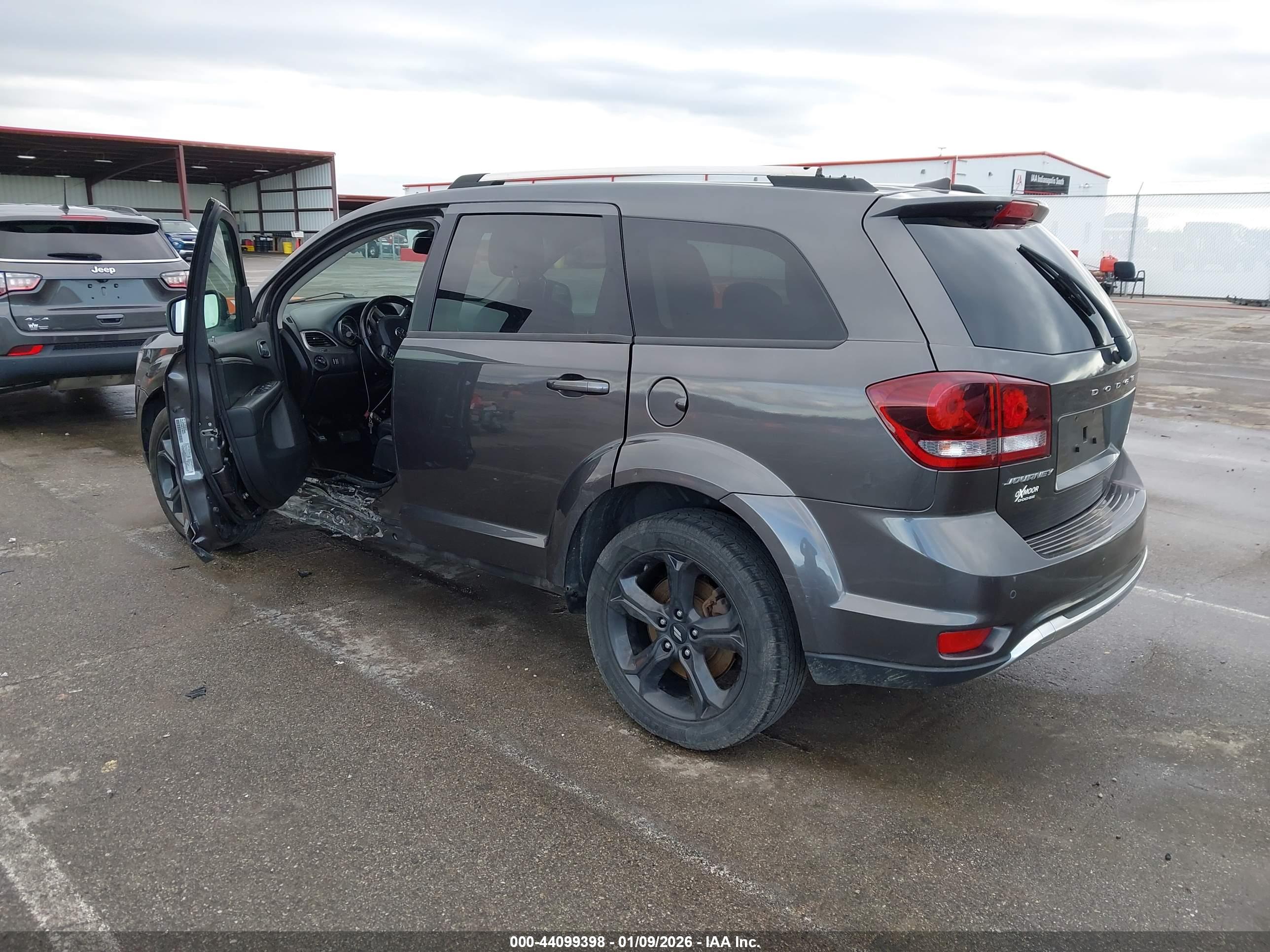 DODGE JOURNEY image 3