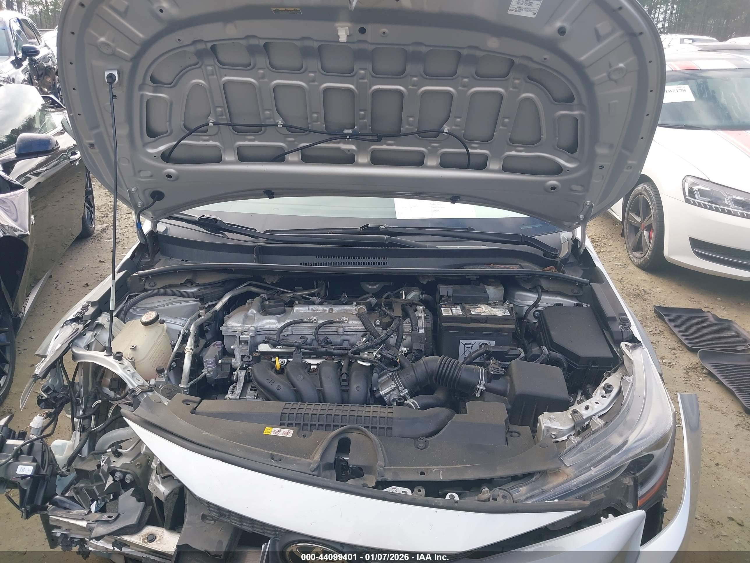 TOYOTA COROLLA image 10