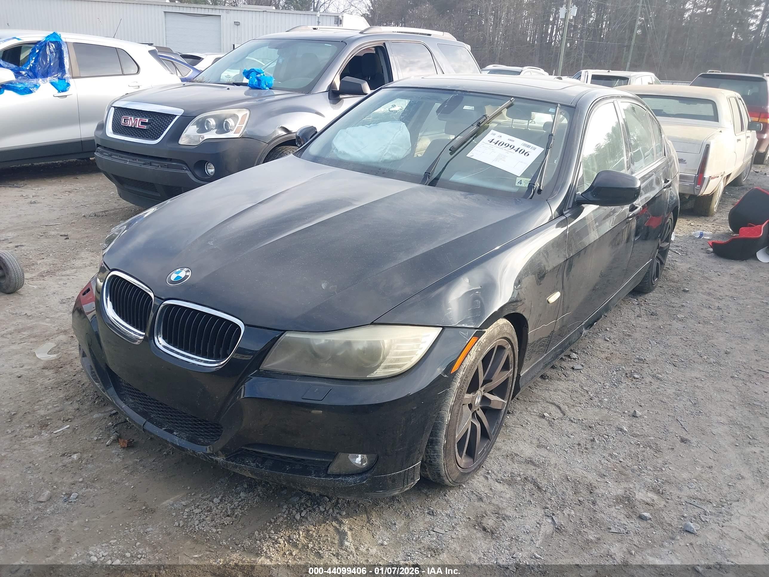 BMW 328I image 2