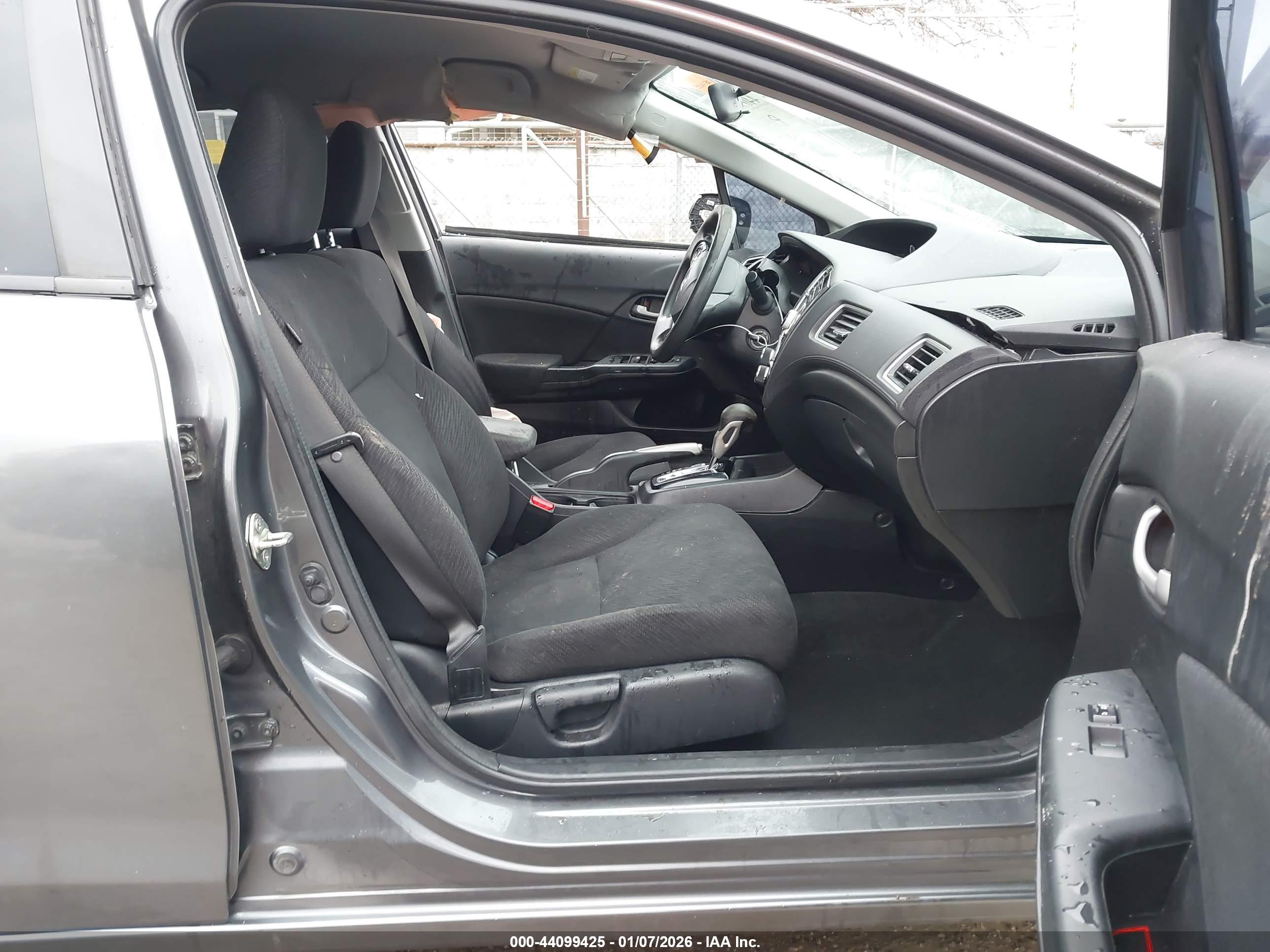 HONDA CIVIC image 5