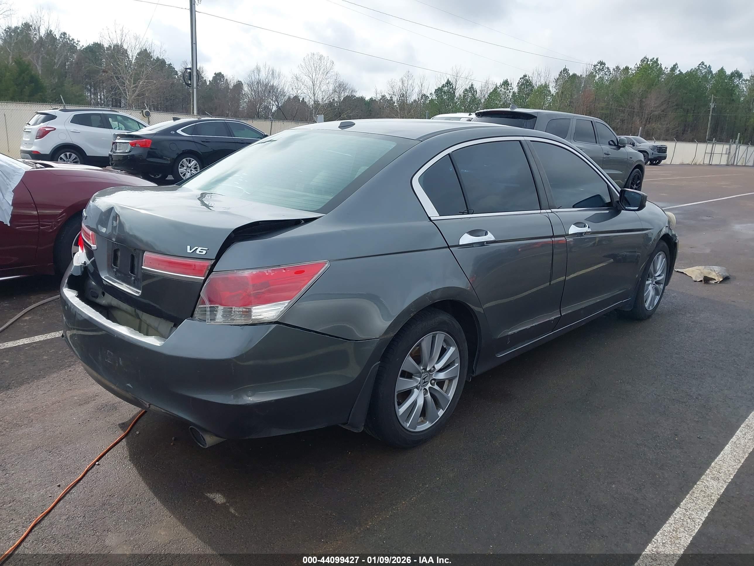 HONDA ACCORD image 4
