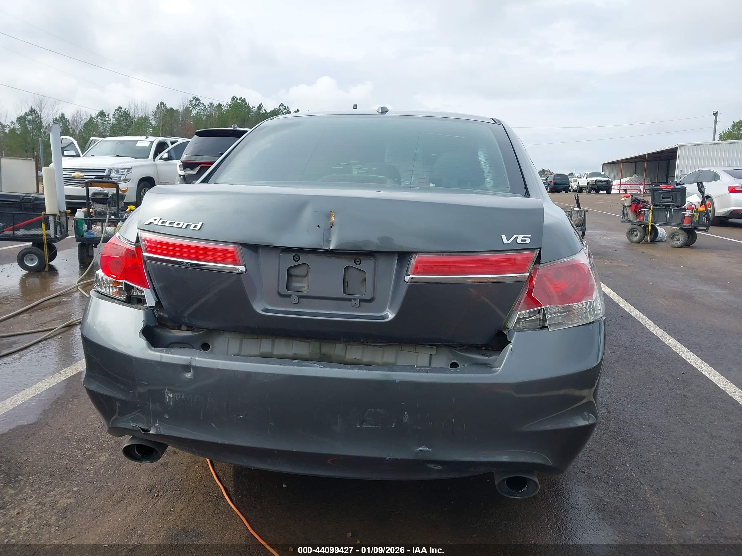 HONDA ACCORD image 6