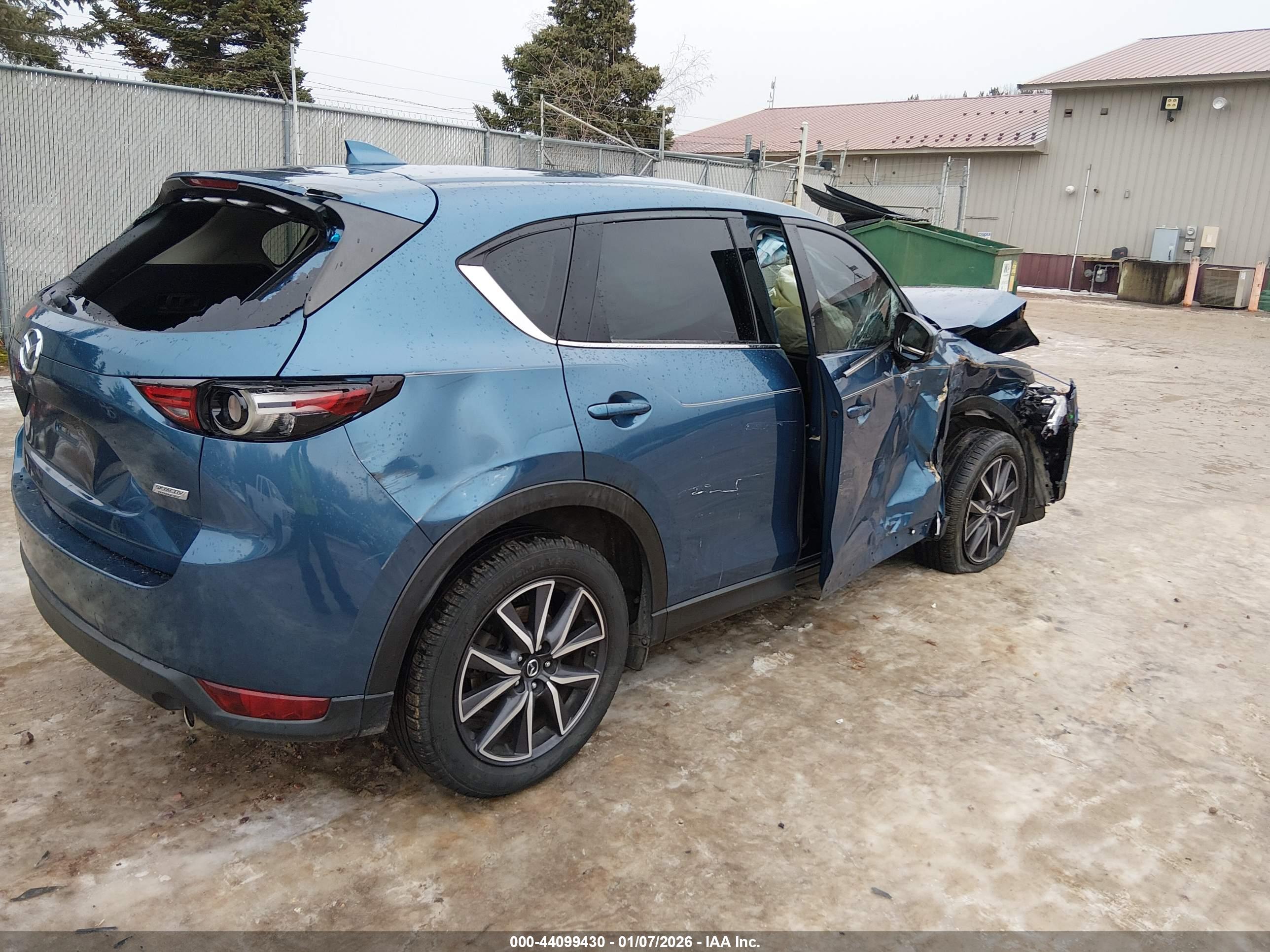MAZDA CX-5 image 4