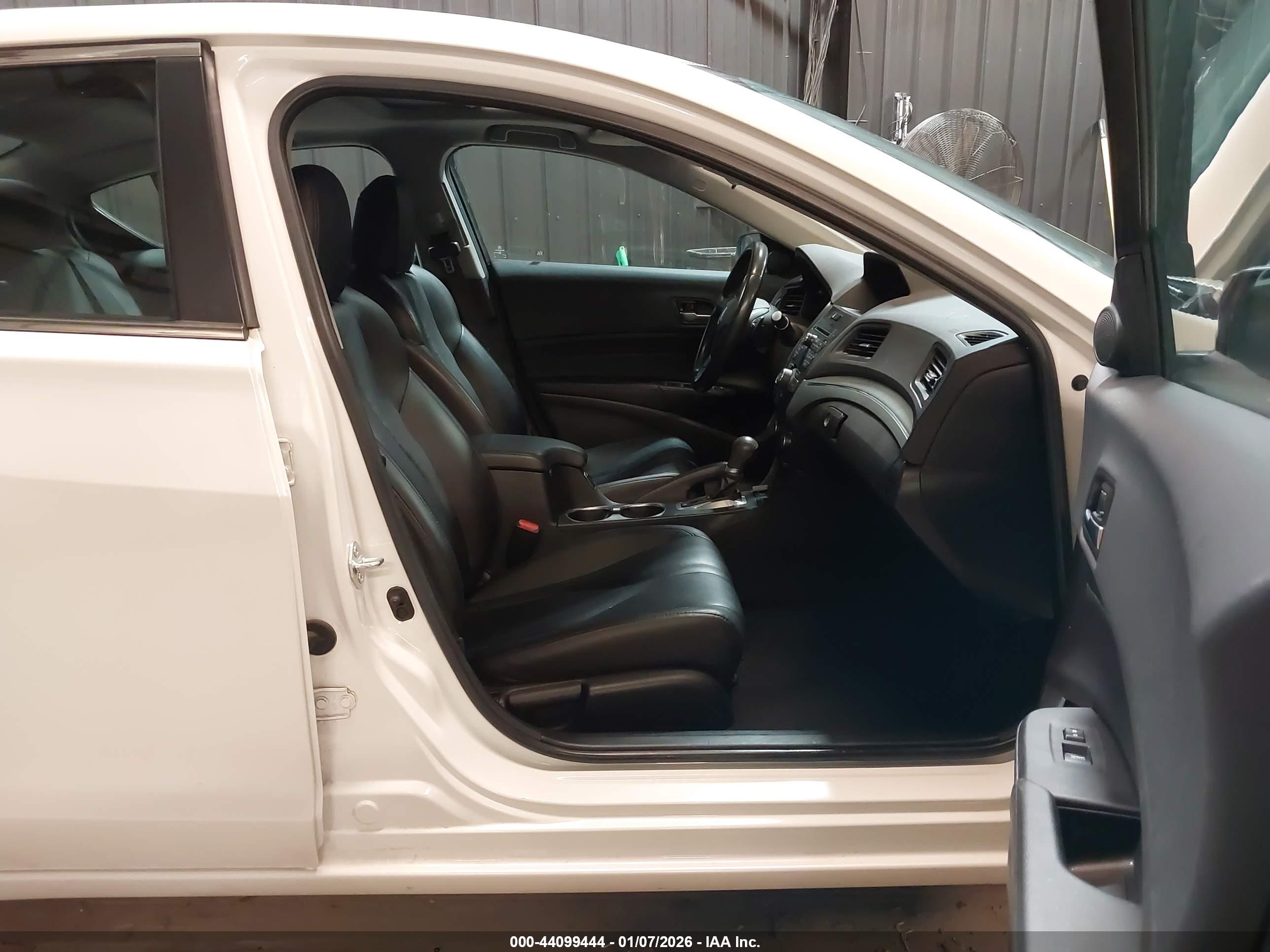 ACURA ILX image 5