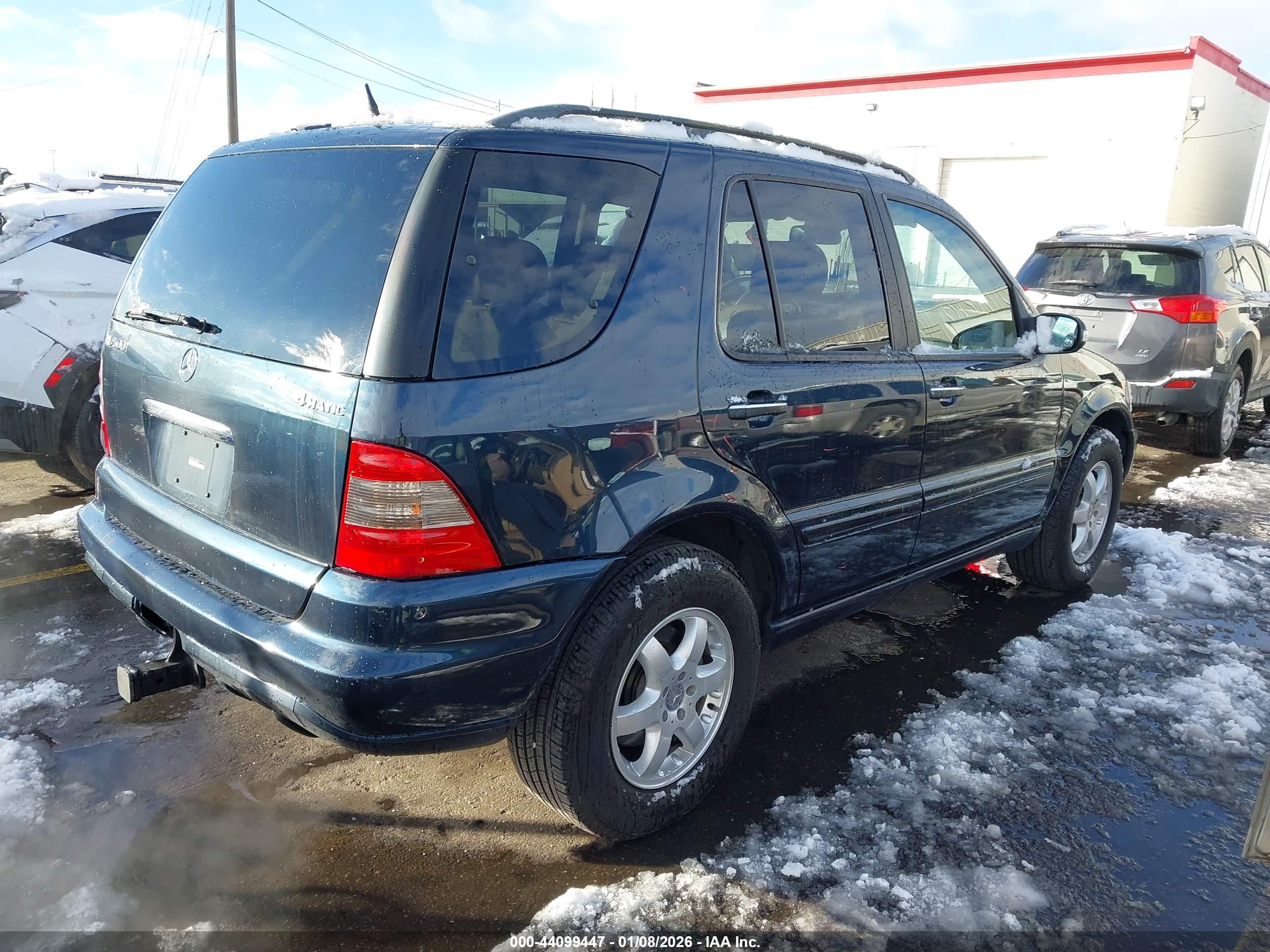 MERCEDES-BENZ ML image 4