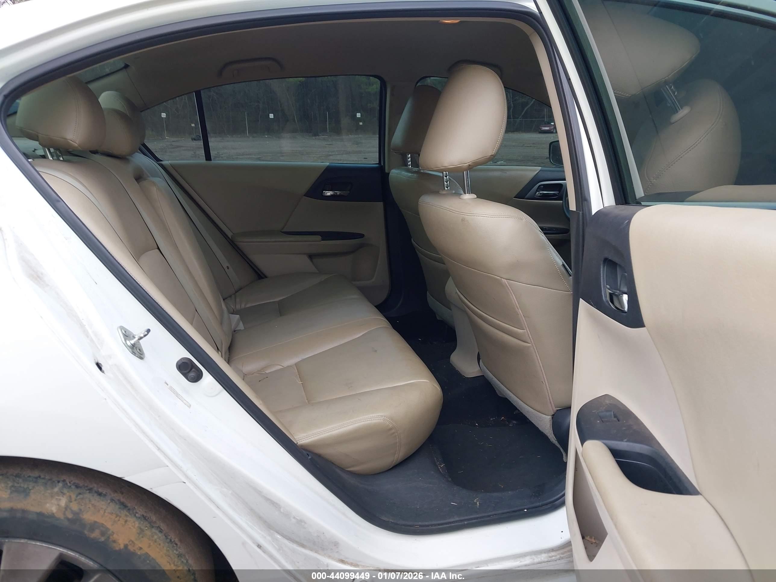 HONDA ACCORD image 8