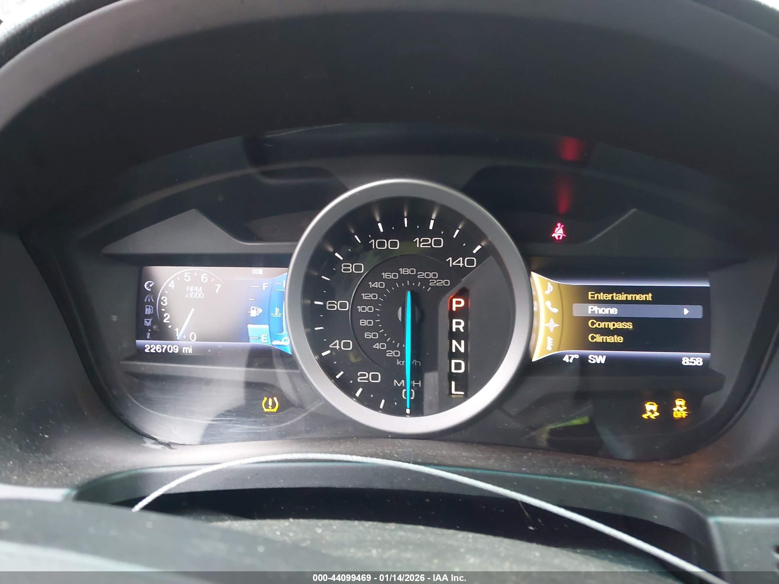 FORD EXPLORER image 7
