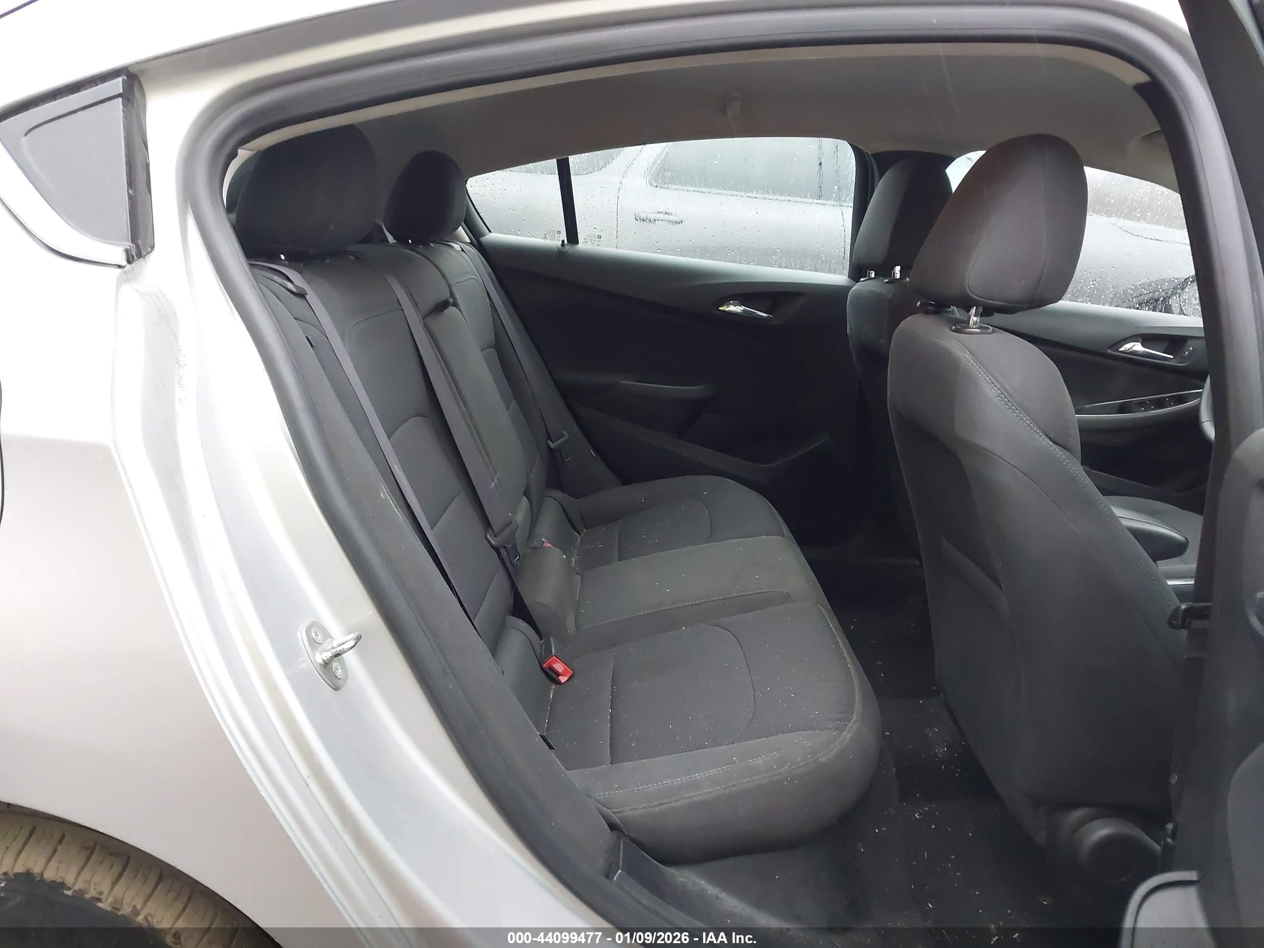 CHEVROLET CRUZE image 8