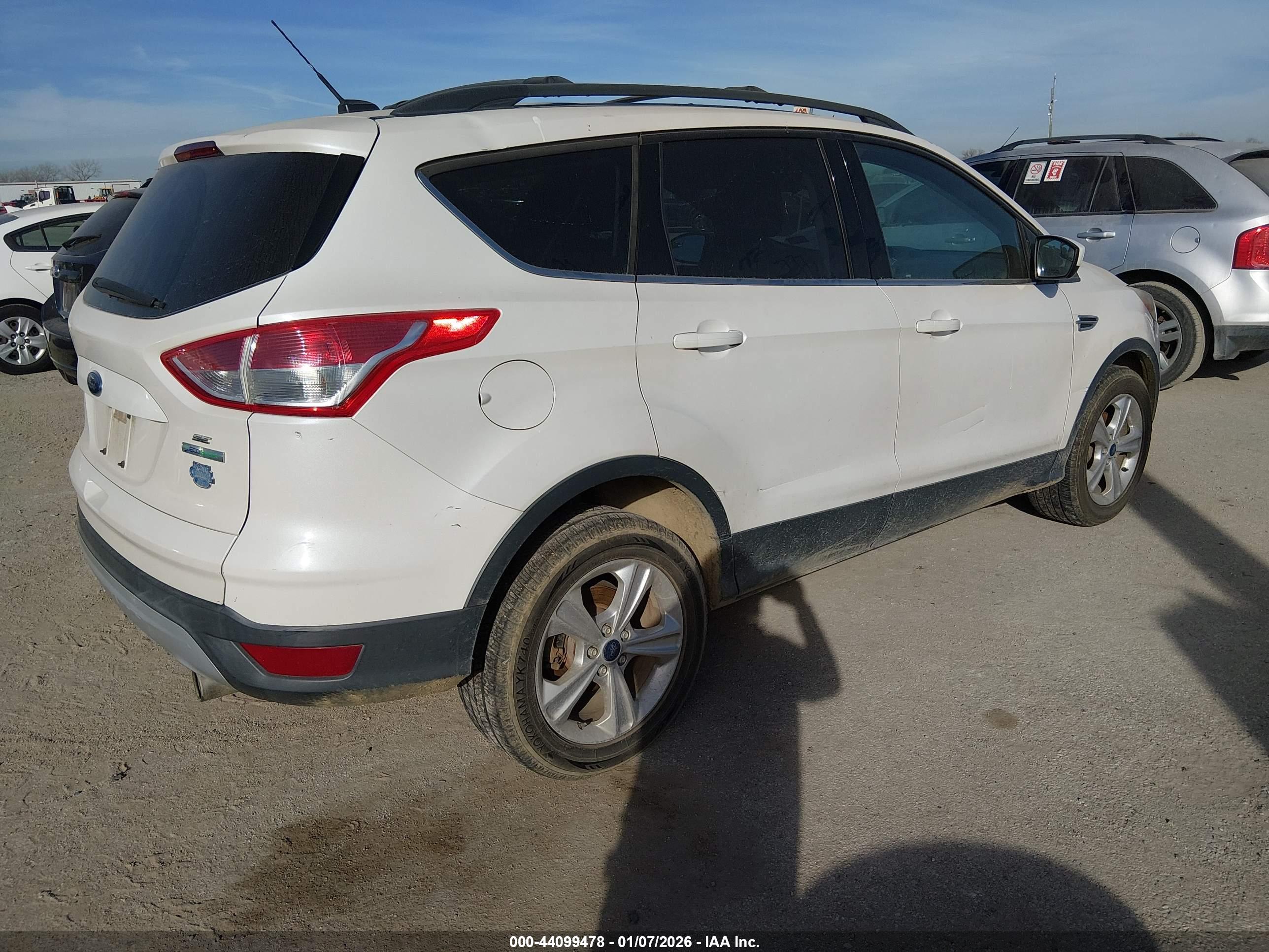 FORD ESCAPE image 4