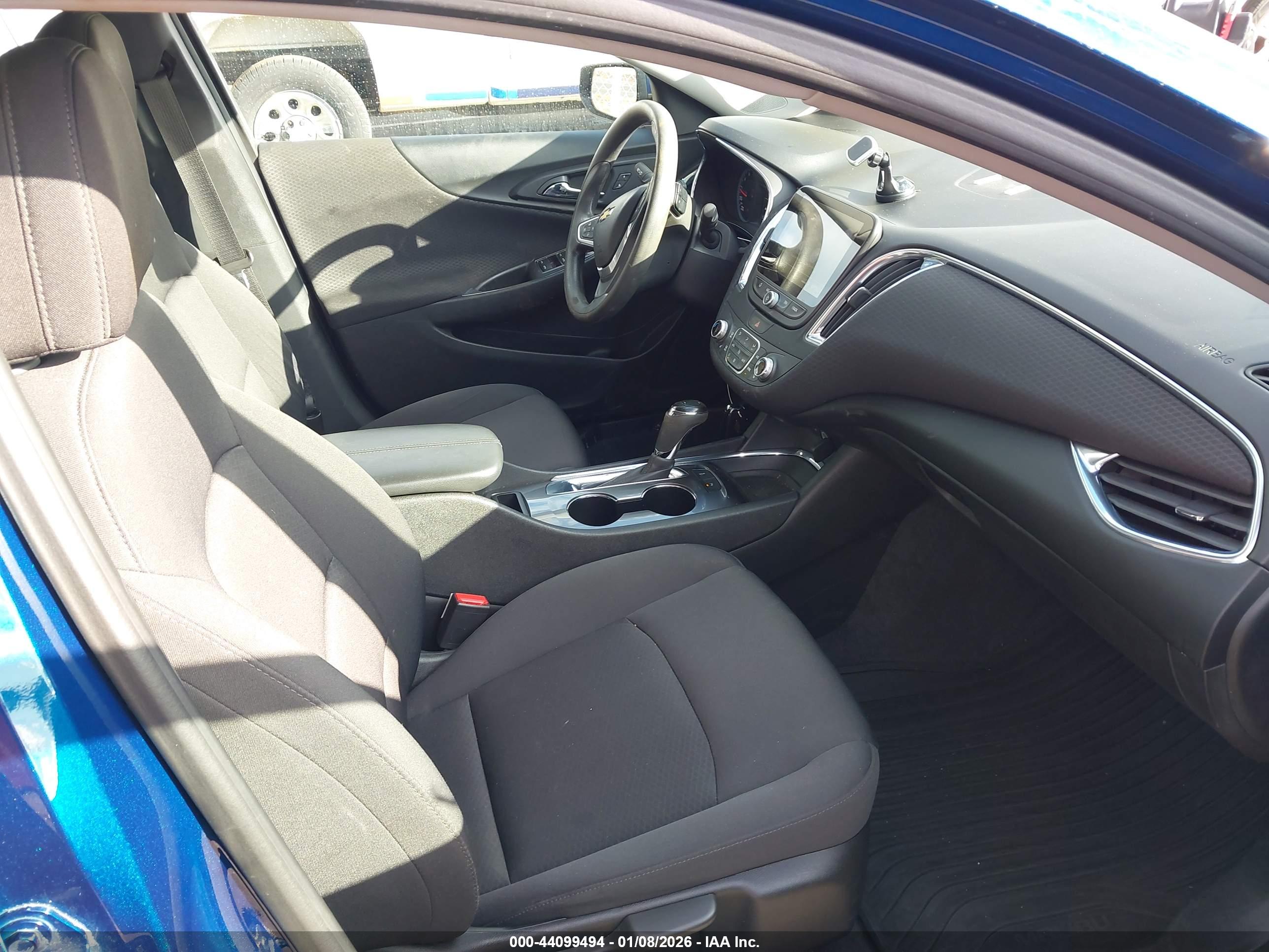CHEVROLET MALIBU image 5