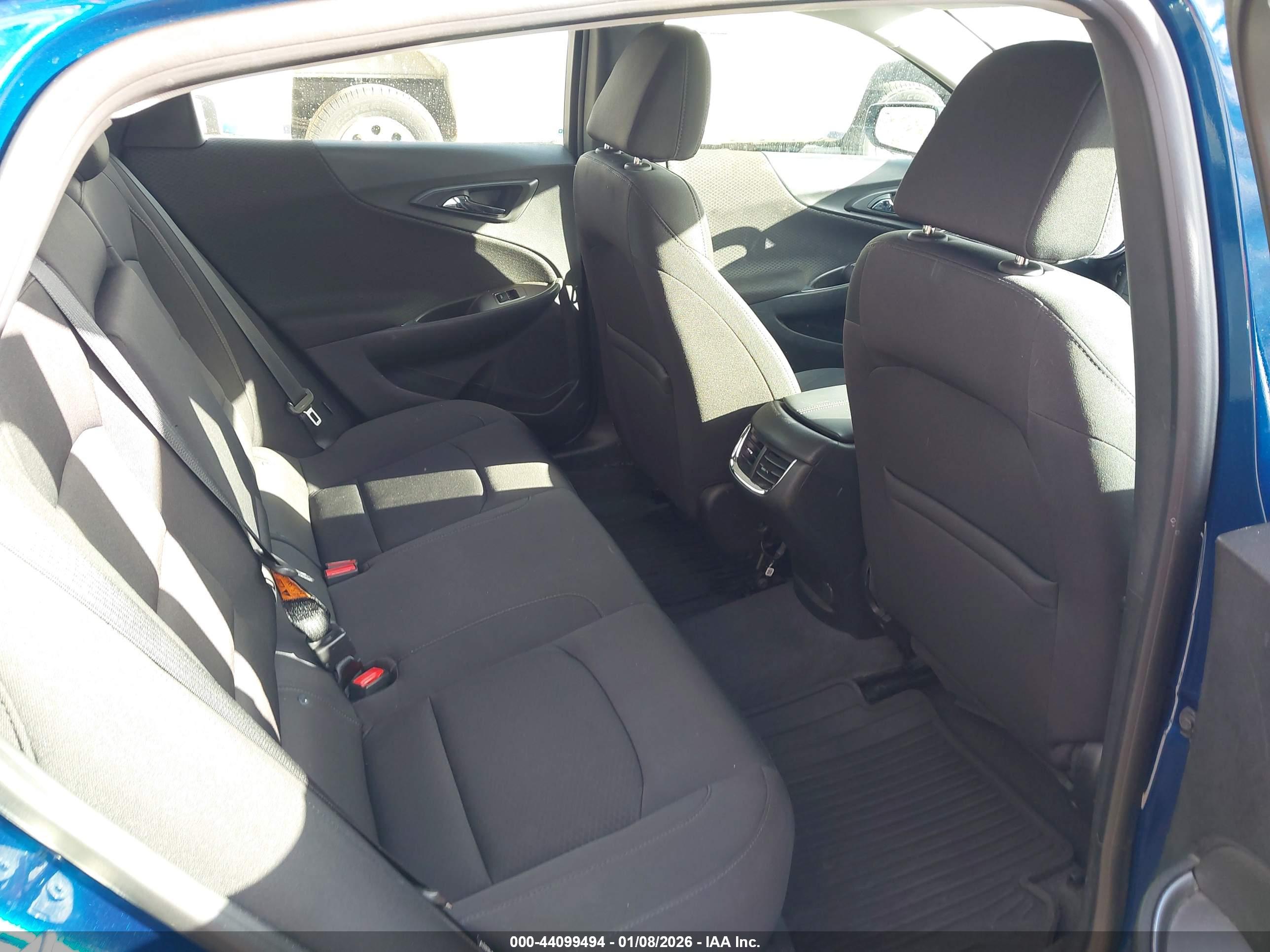 CHEVROLET MALIBU image 8