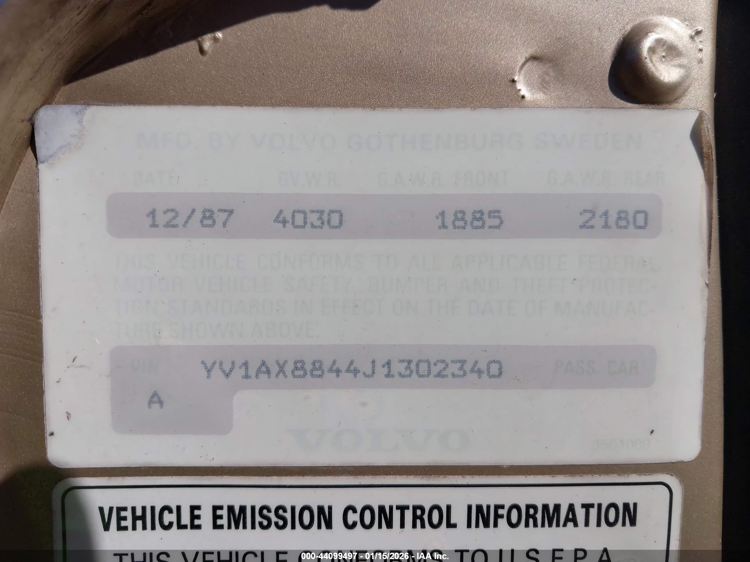 VOLVO 244 image 9