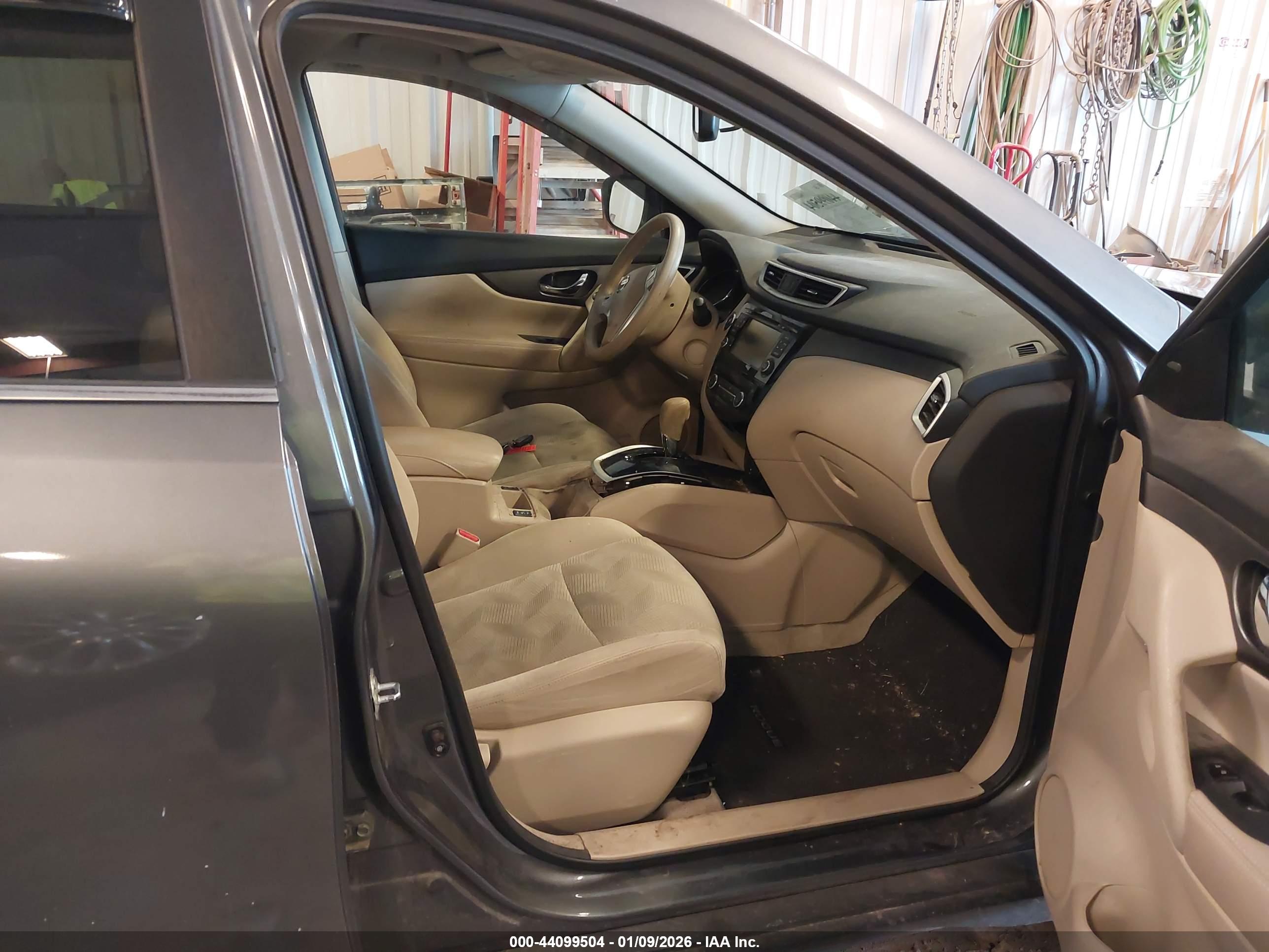 NISSAN ROGUE image 5