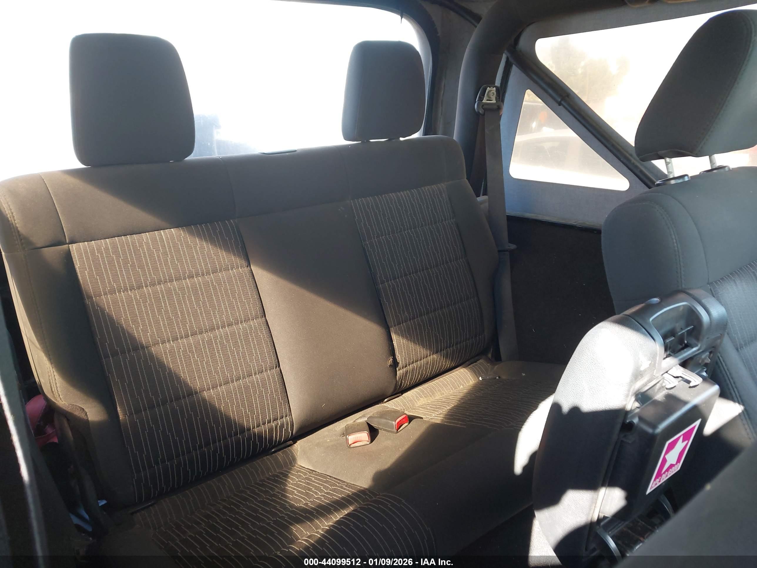 JEEP WRANGLER image 8