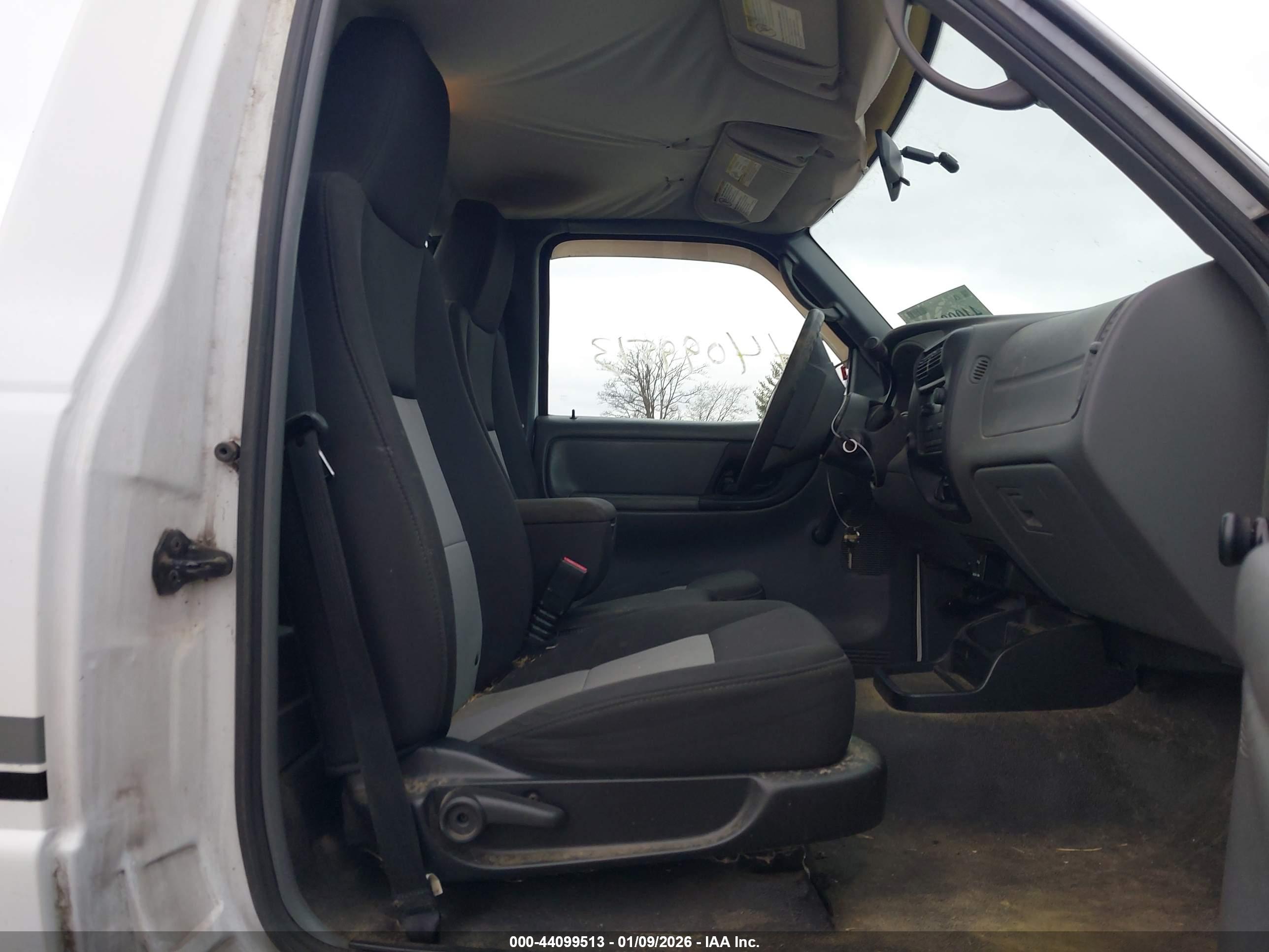 FORD RANGER image 5