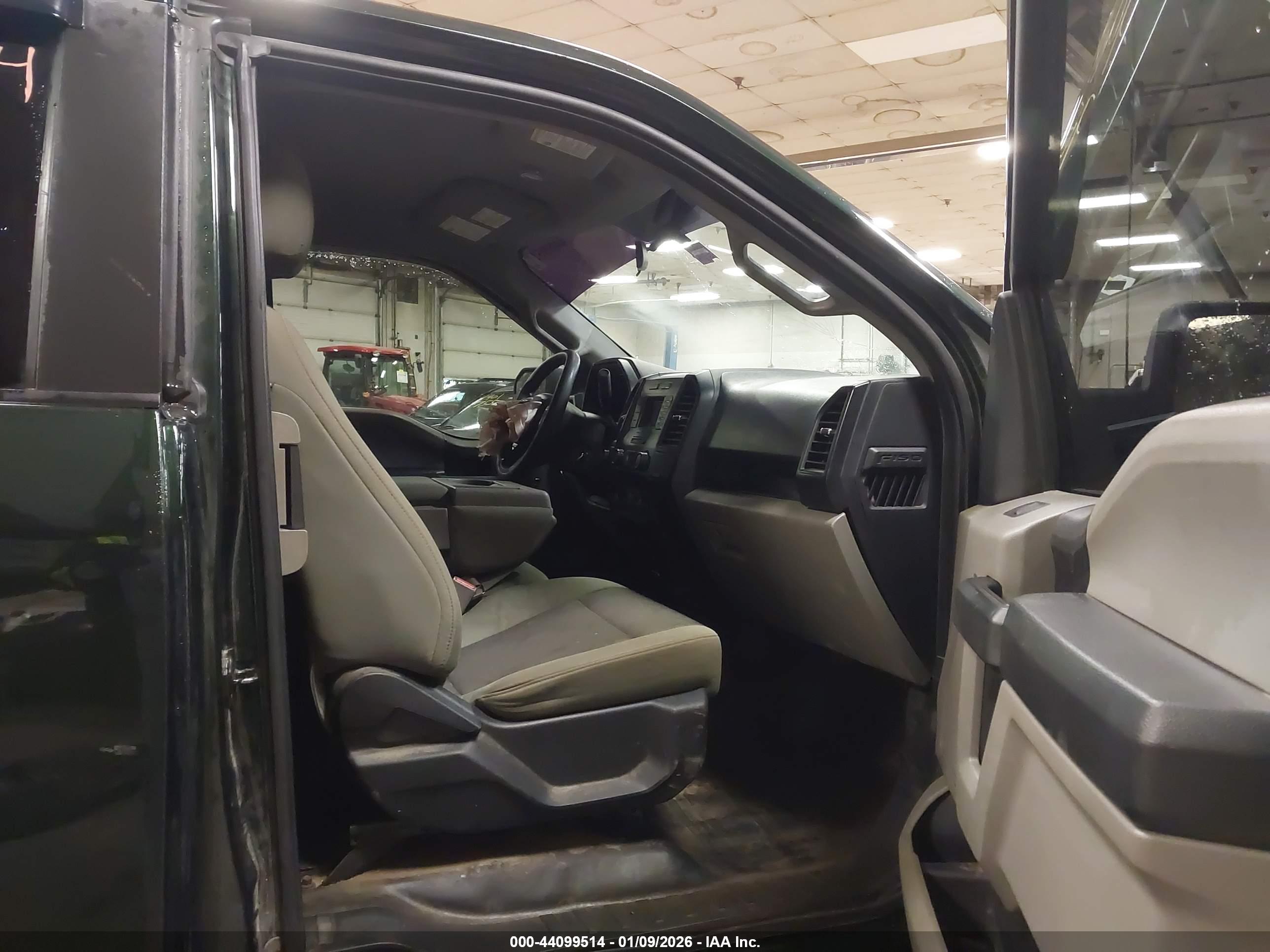 FORD F-150 image 5