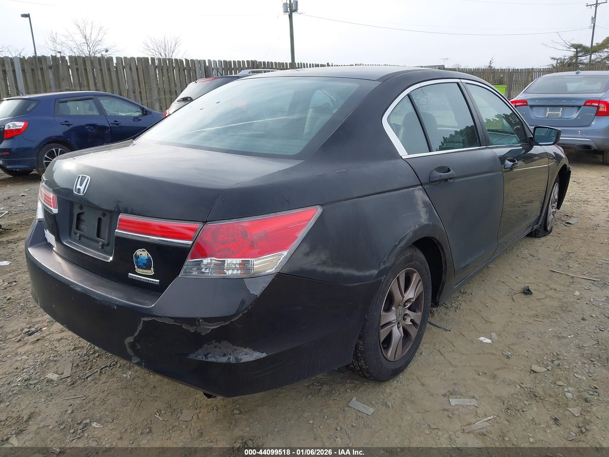 HONDA ACCORD image 4