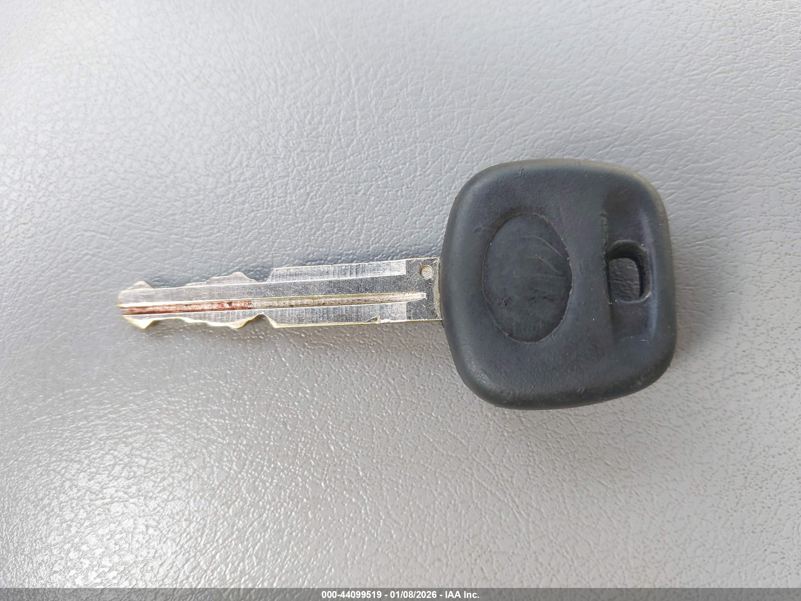 TOYOTA CAMRY image 11