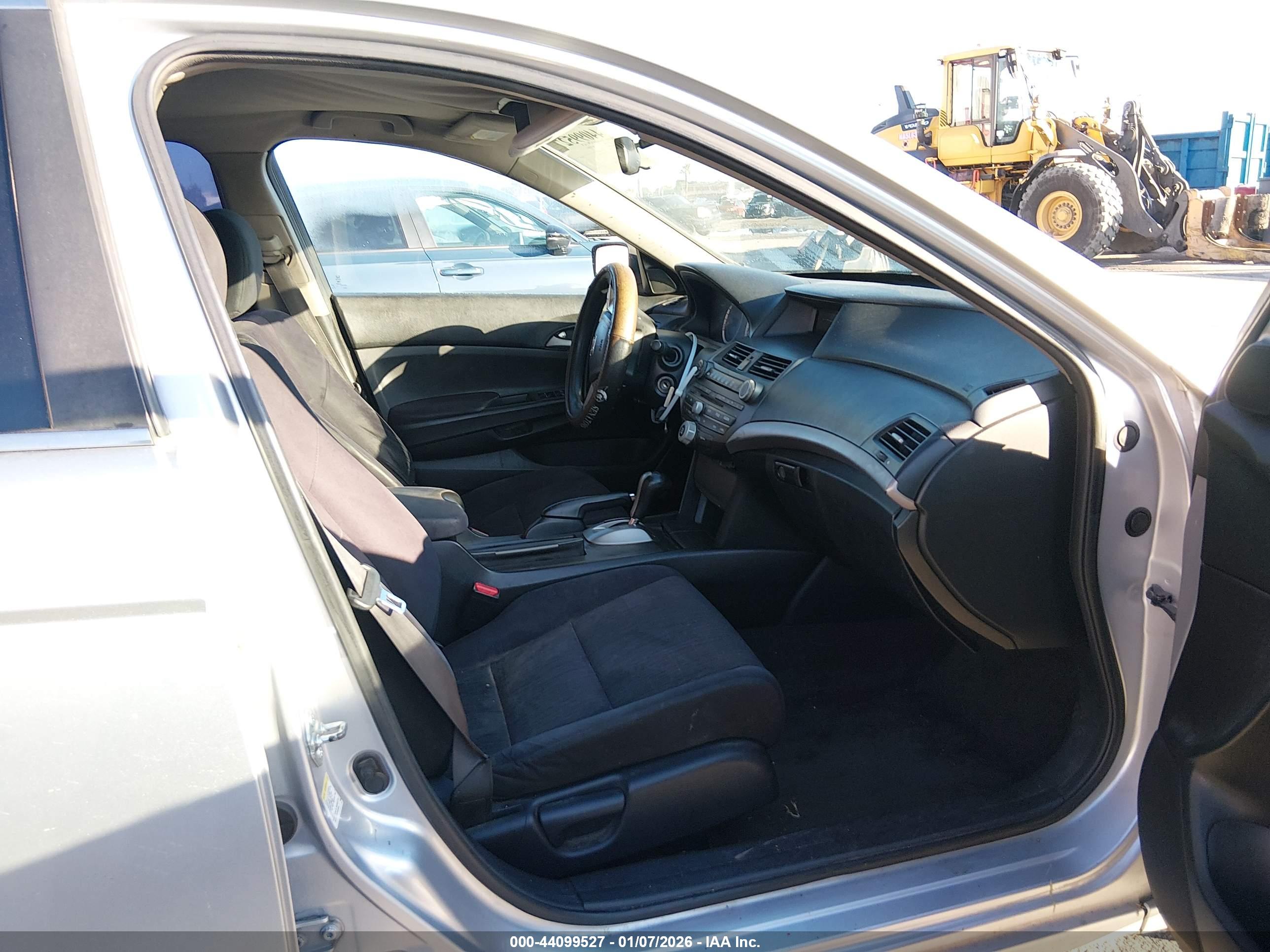 HONDA ACCORD image 5