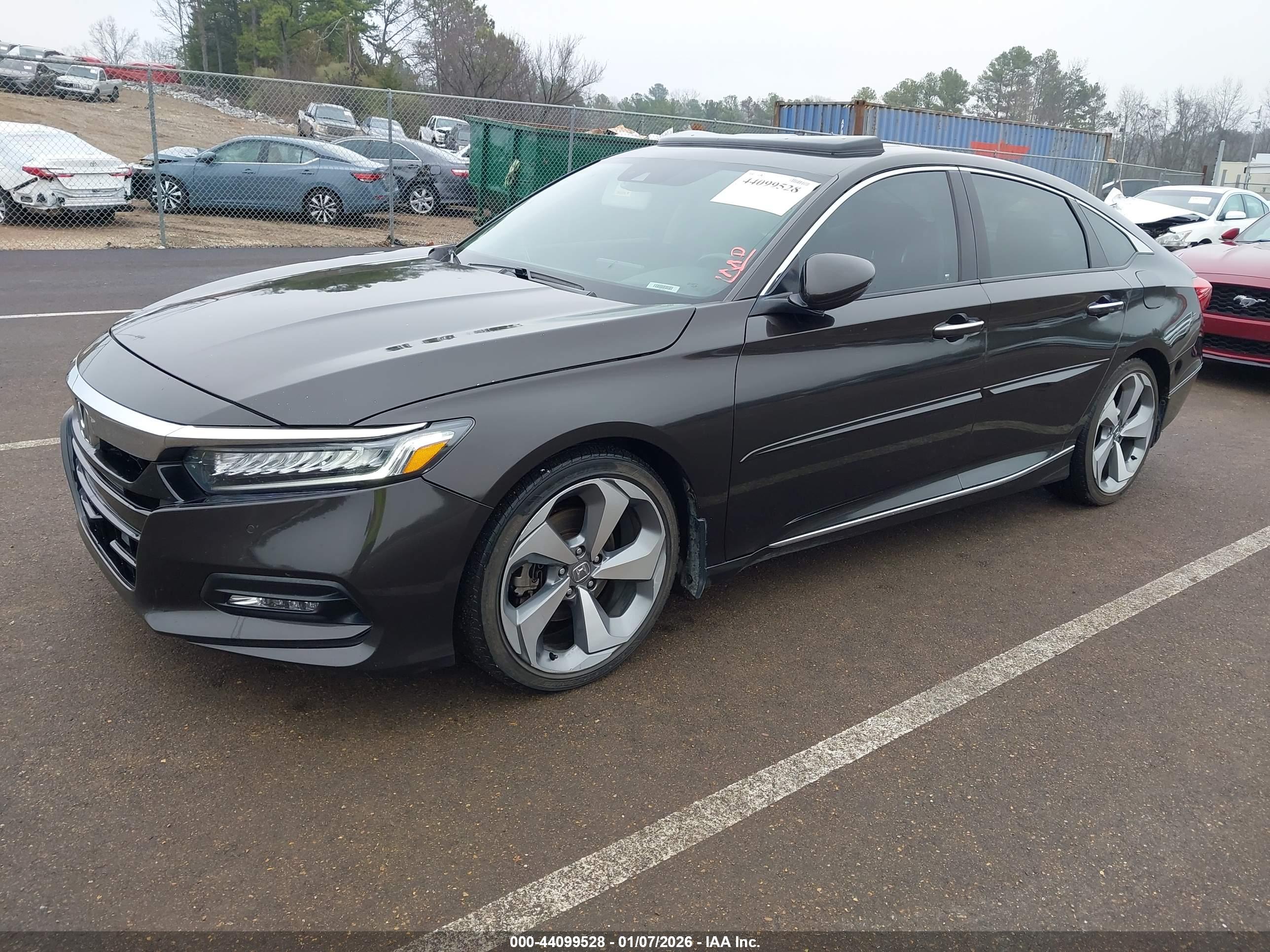 HONDA ACCORD image 2