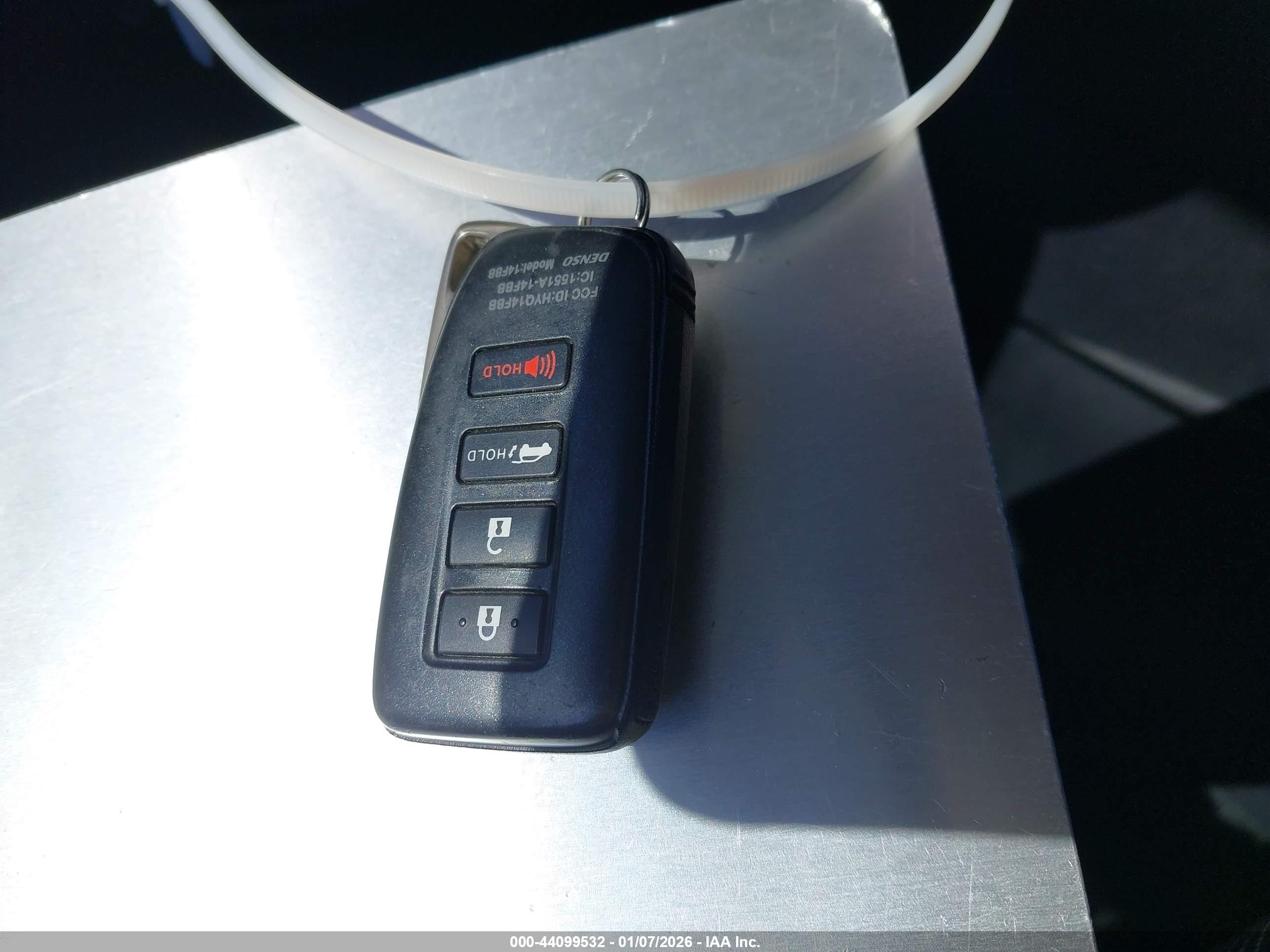 LEXUS RX image 11