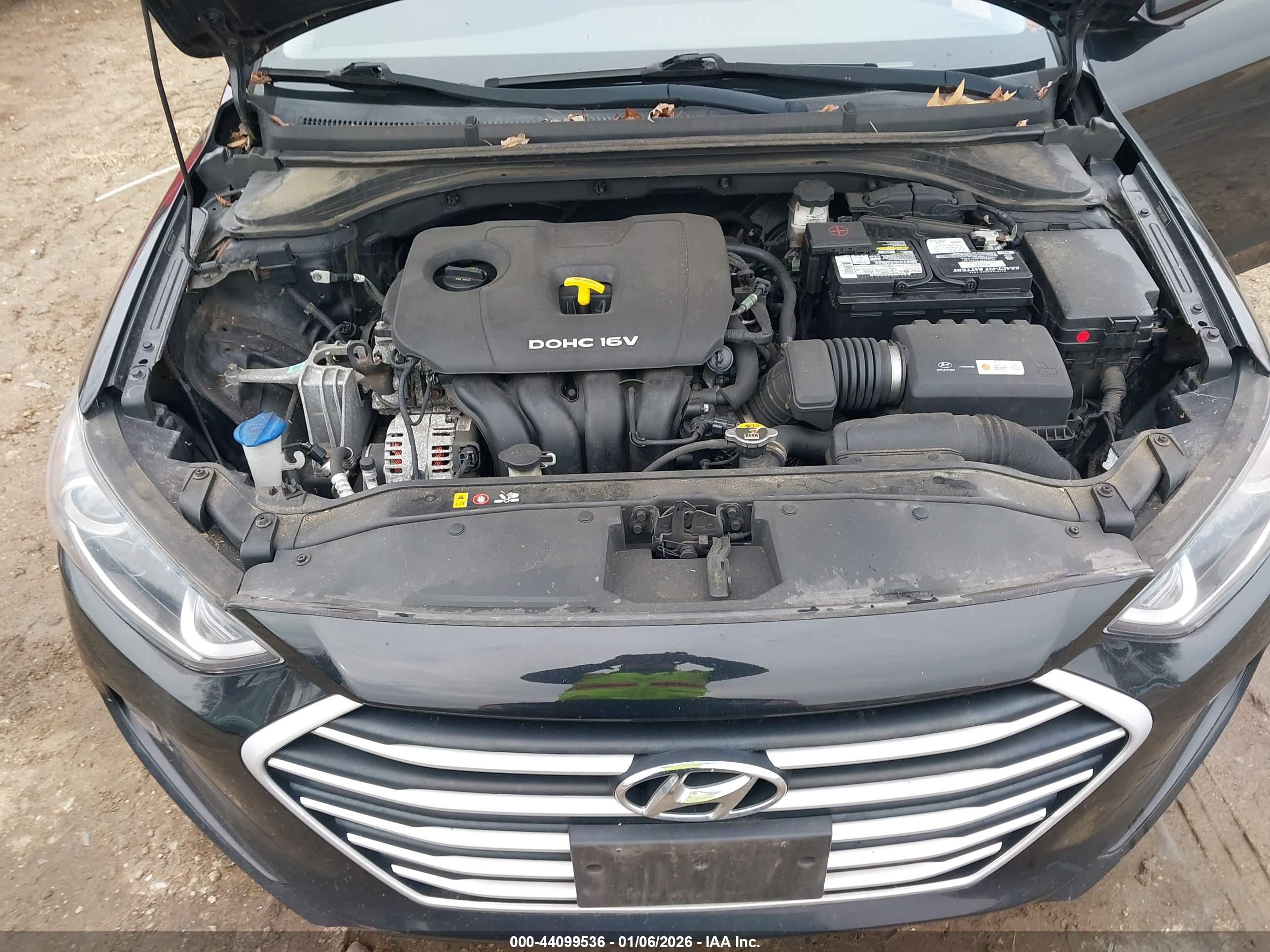 HYUNDAI ELANTRA image 10