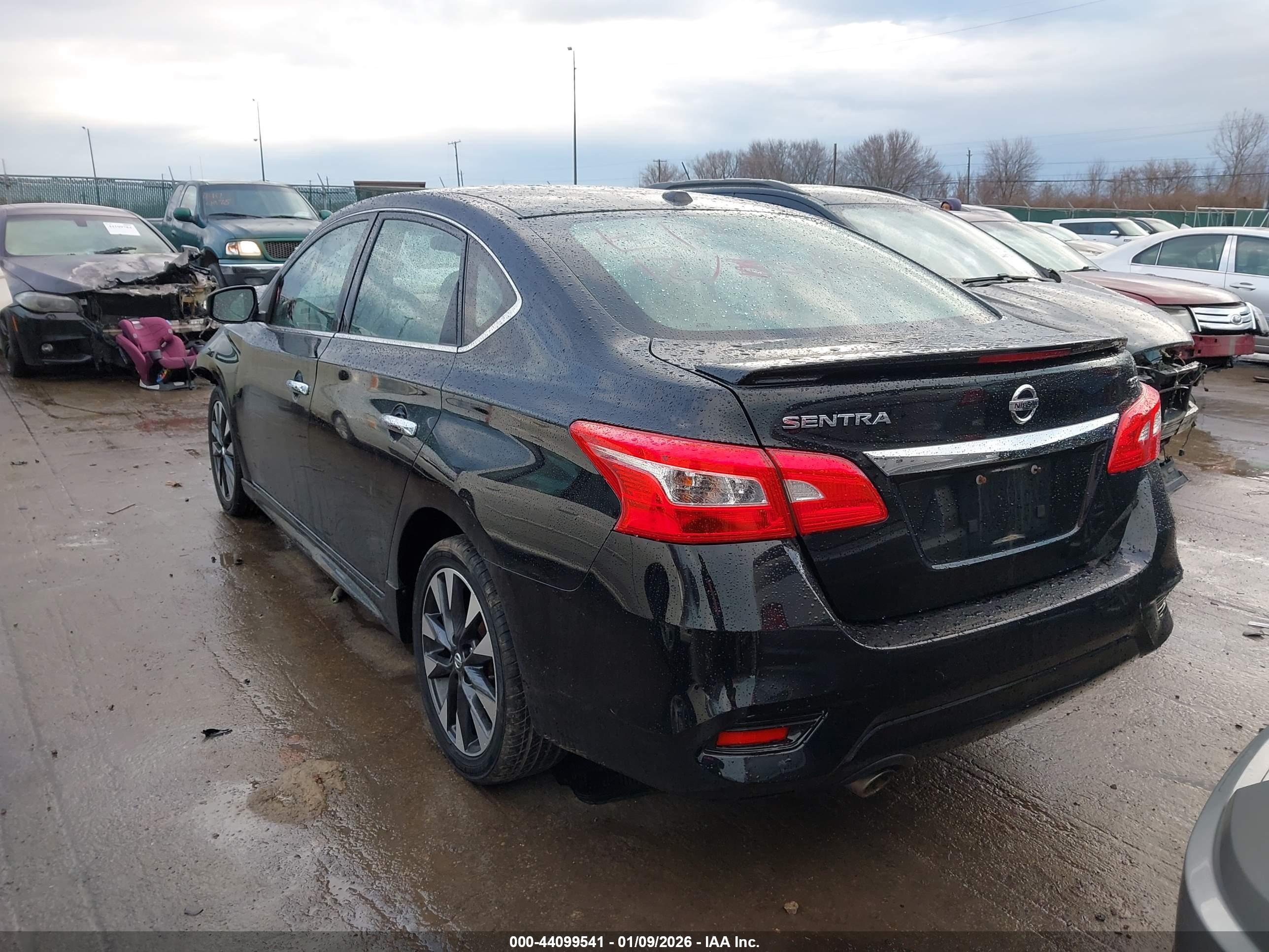 NISSAN SENTRA image 3