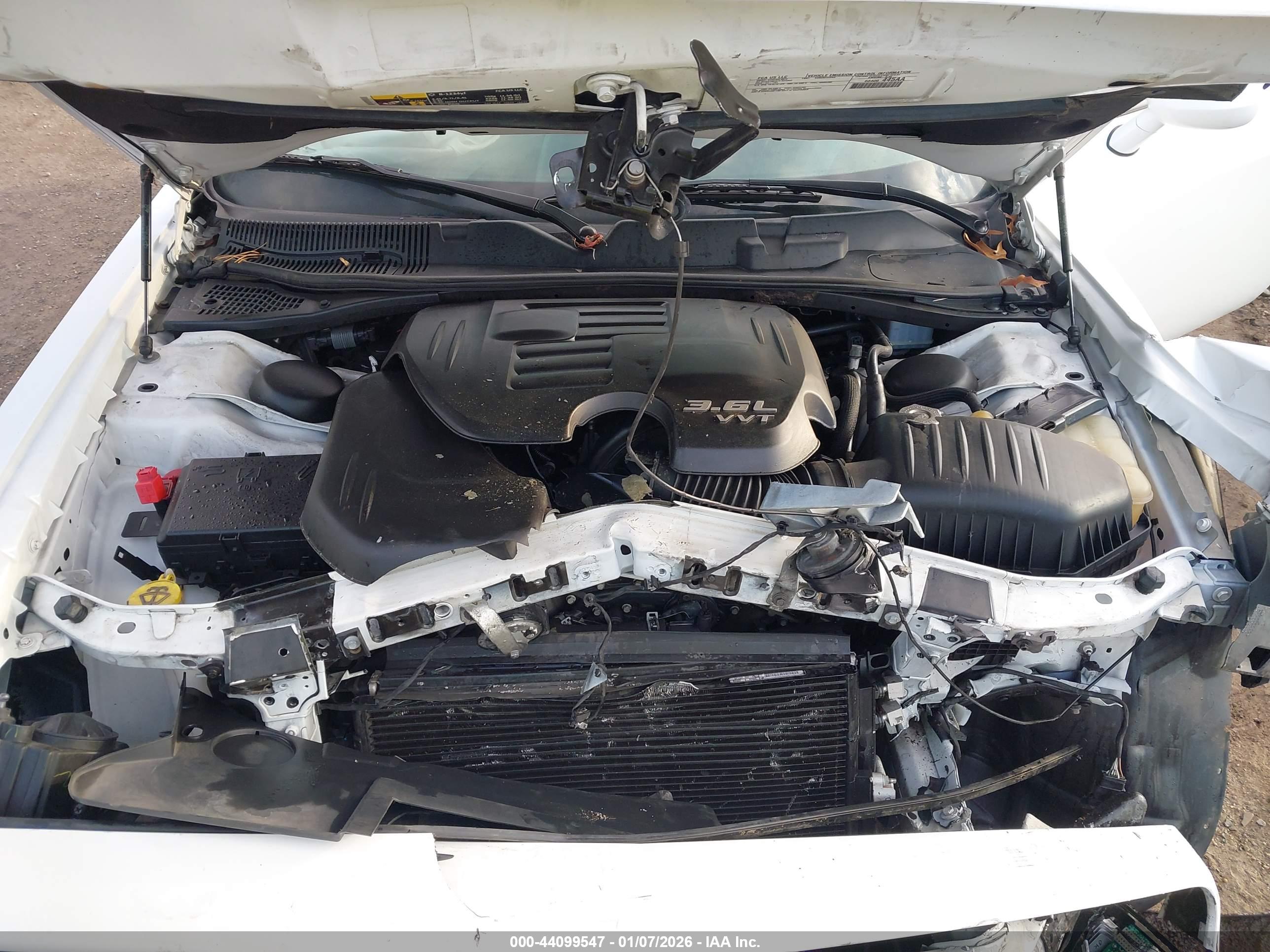 DODGE CHALLENGER image 10
