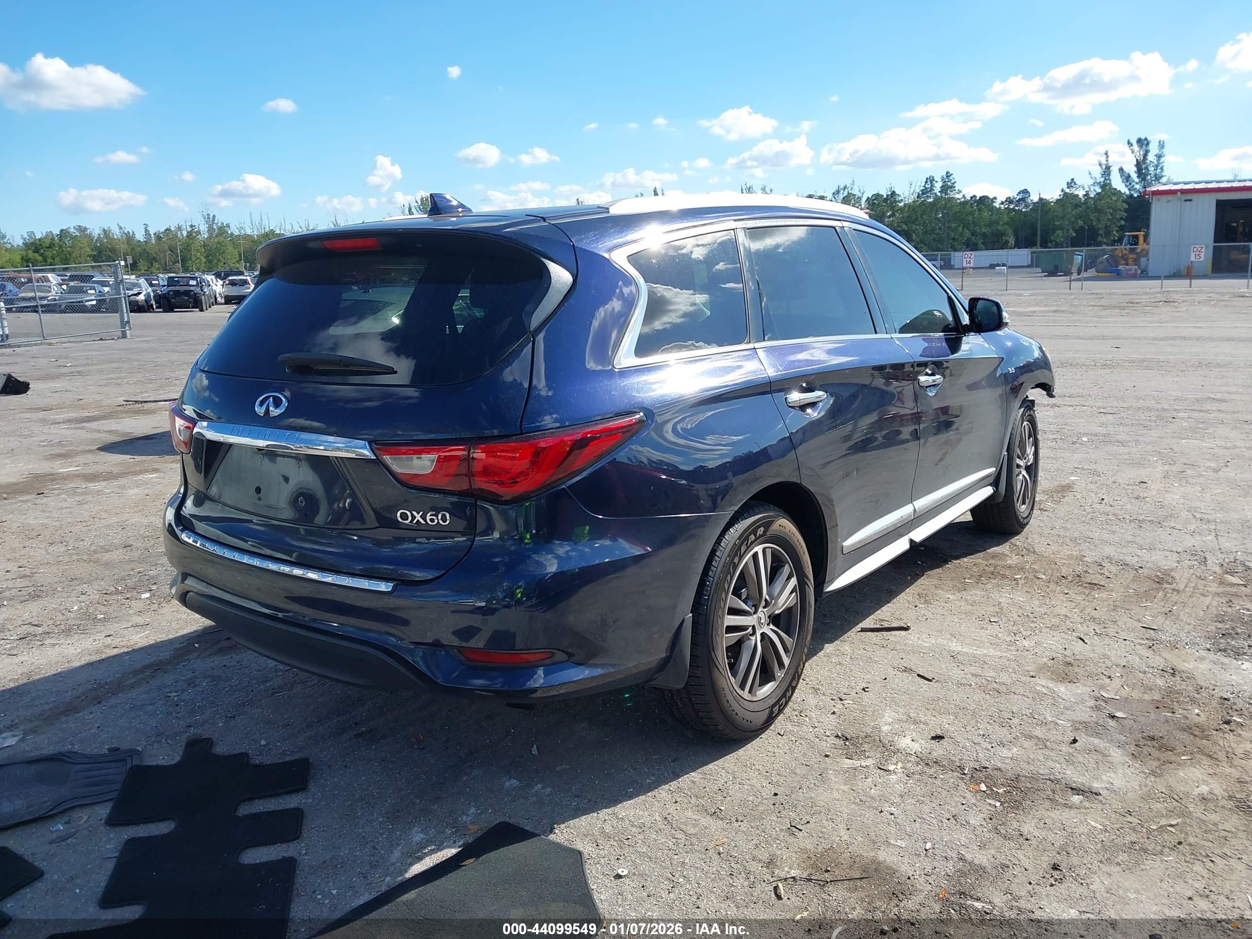 INFINITI QX60 image 4