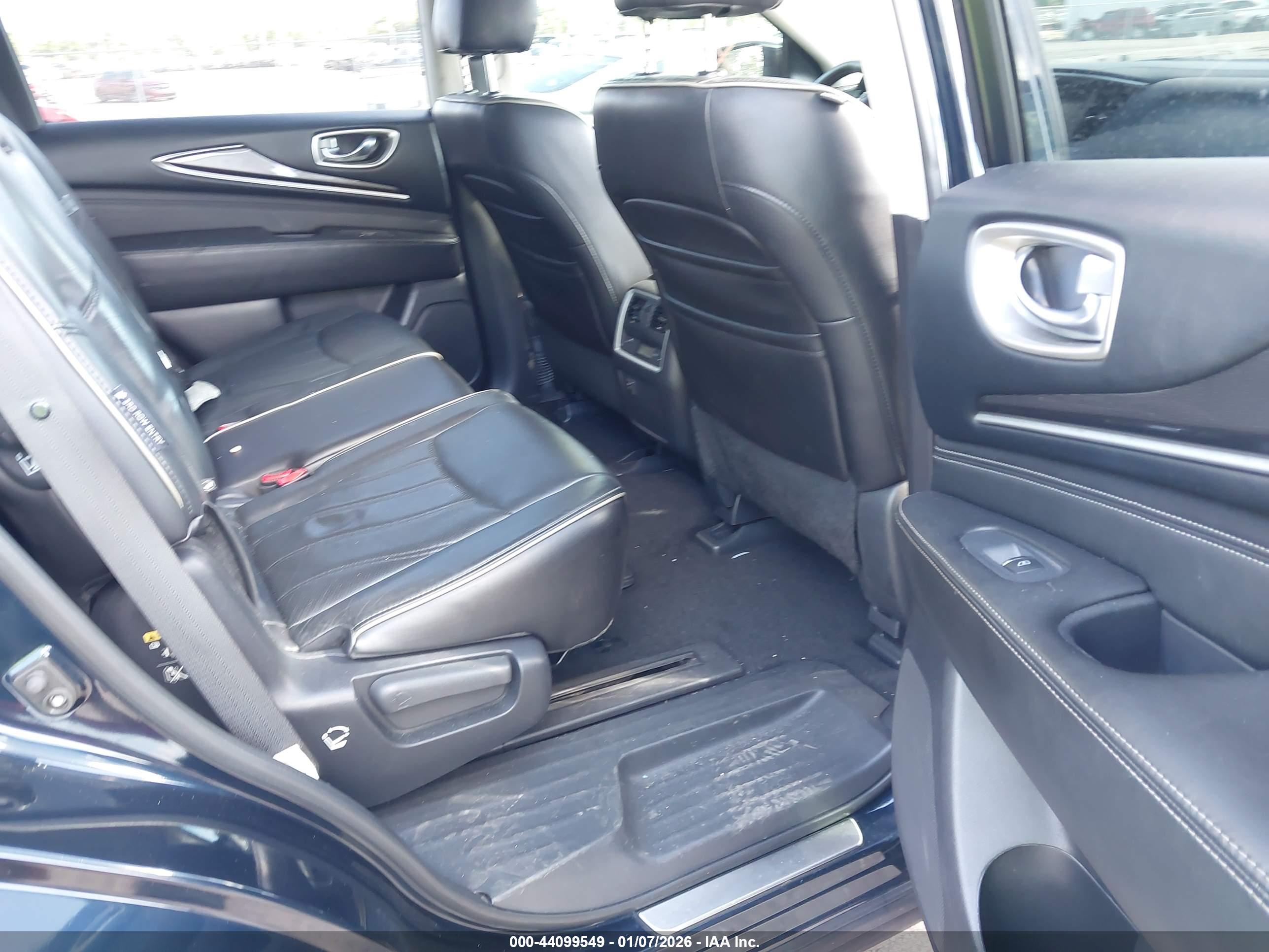 INFINITI QX60 image 8